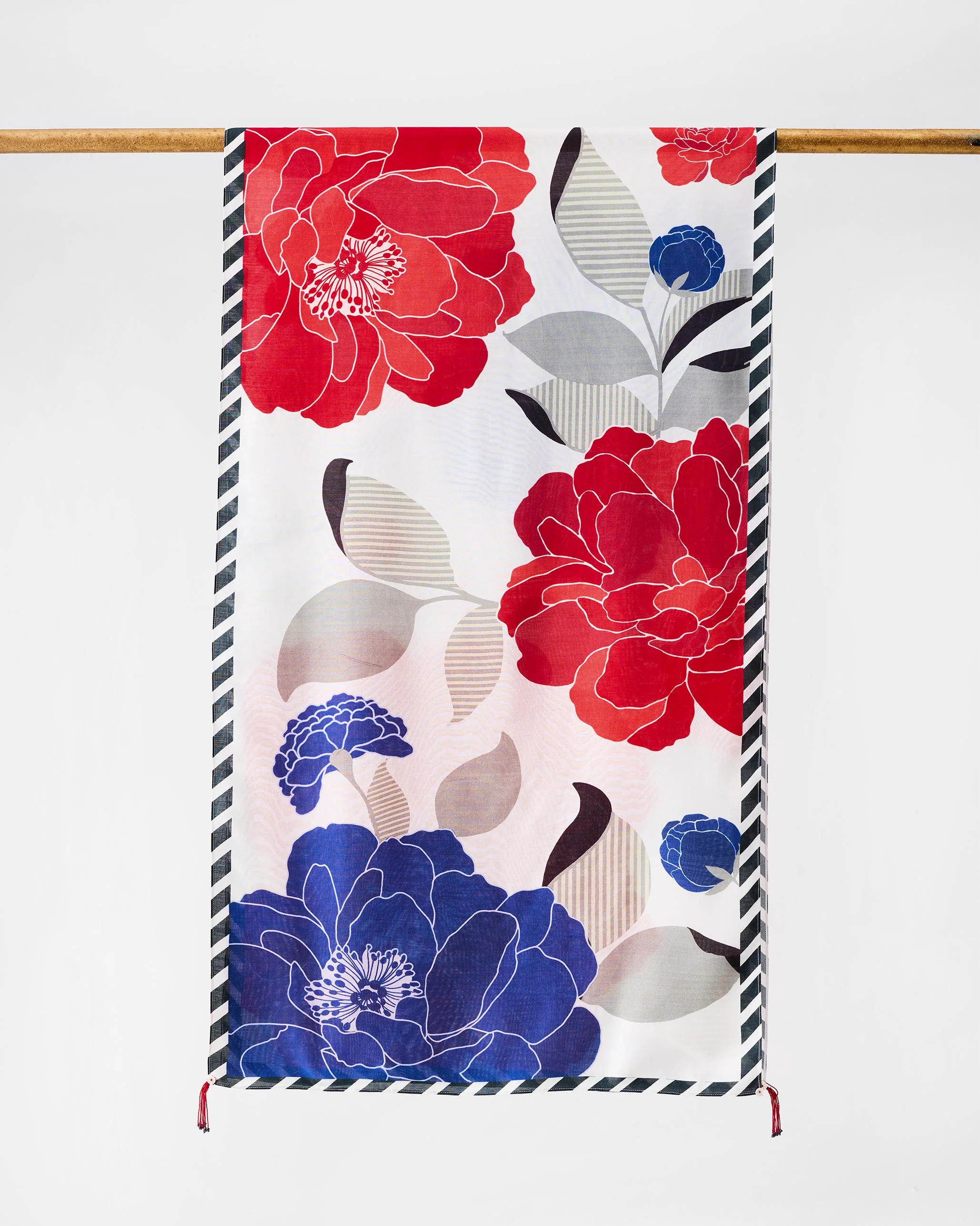 Peony Scarf - Red - Image 3
