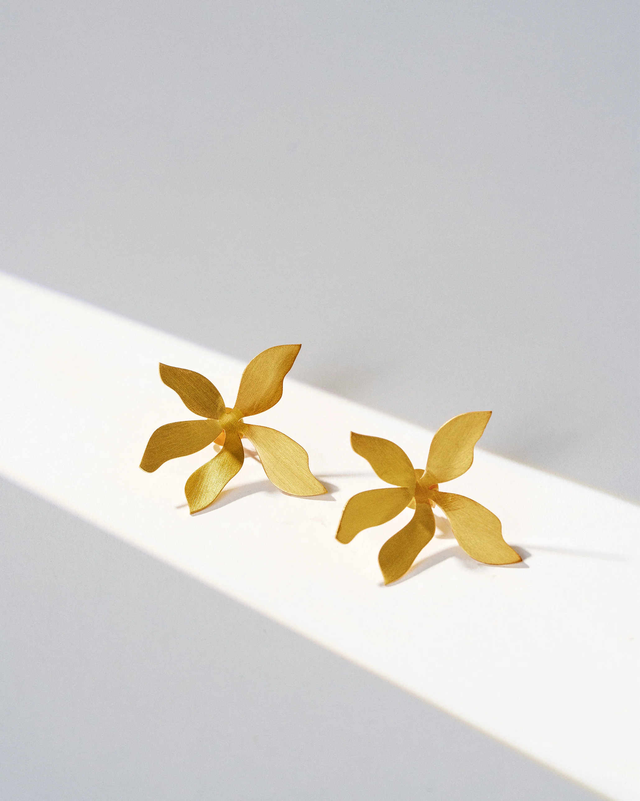 Periwinkle Studs - Gold - Image 2
