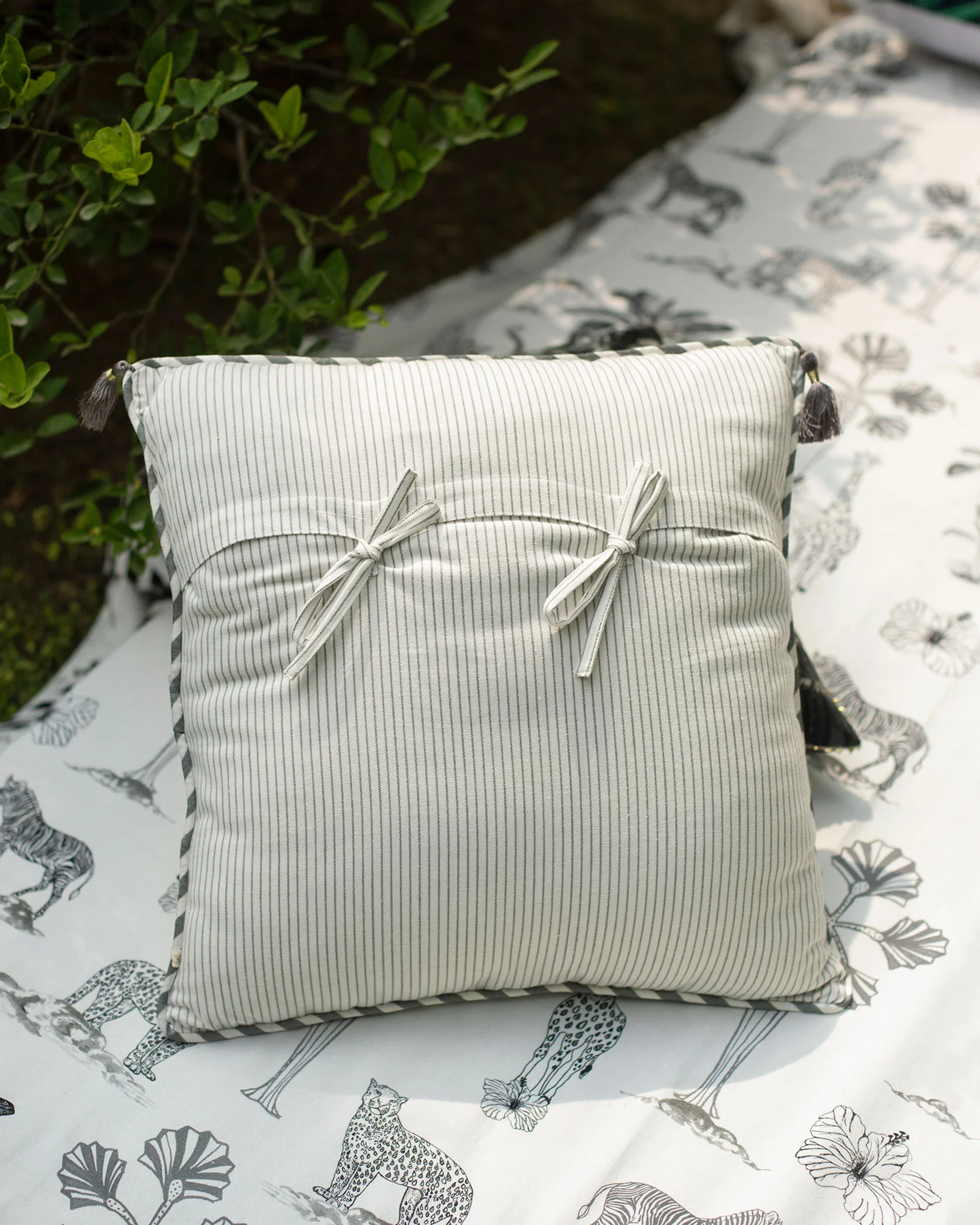 Periyar Cushion Cover - Ivory - Image 4