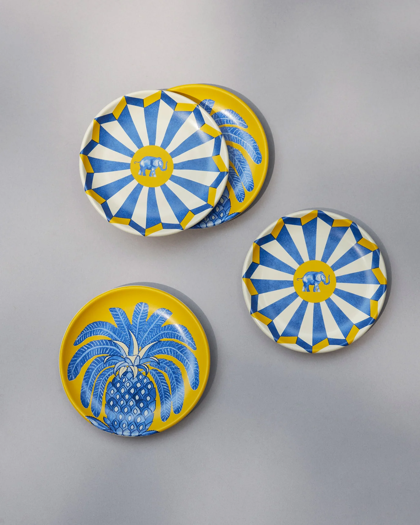 Pina Tea Plates (Set of 4) - Image 4