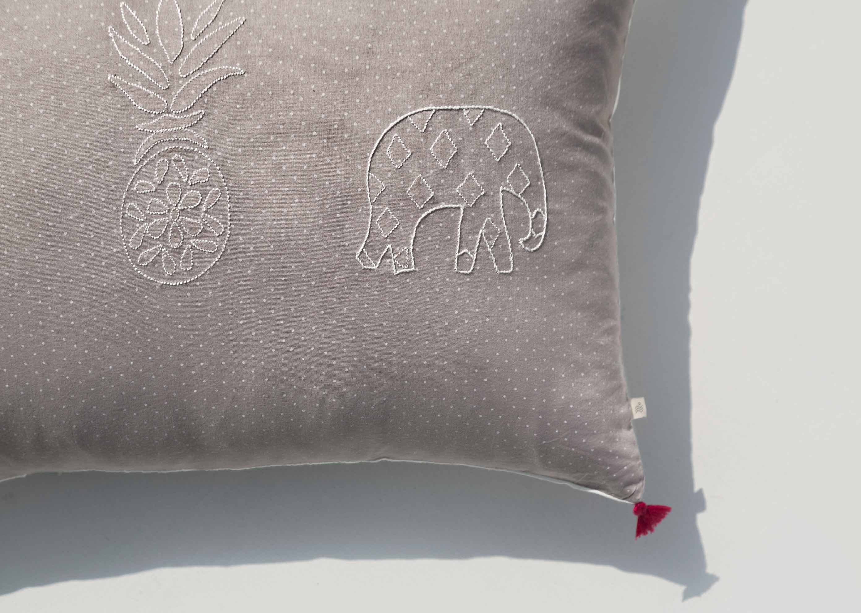 Pineapple Pillow Cover - Grey - Image 3