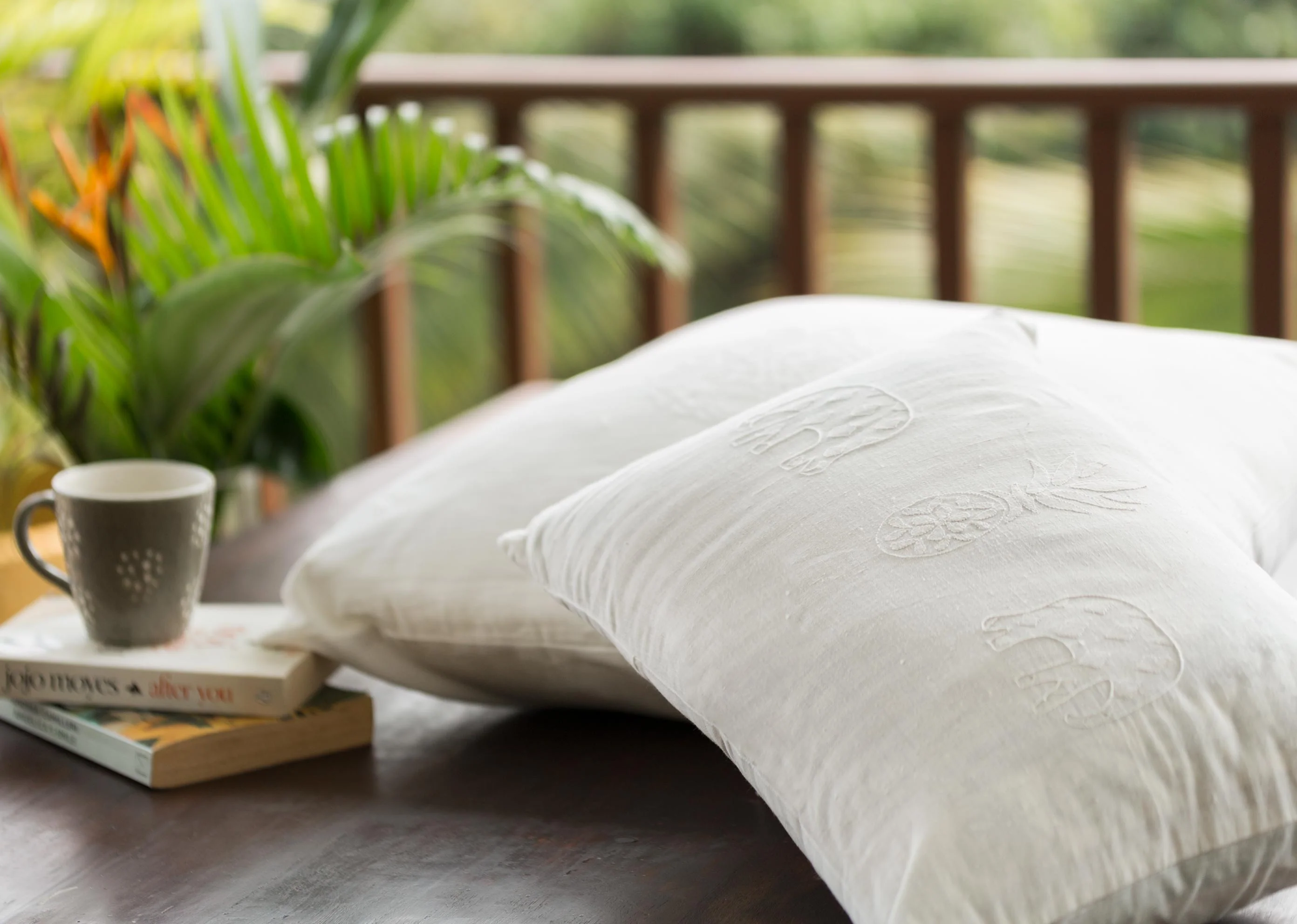 Pineapple Pillow Cover - Ivory - Image 3