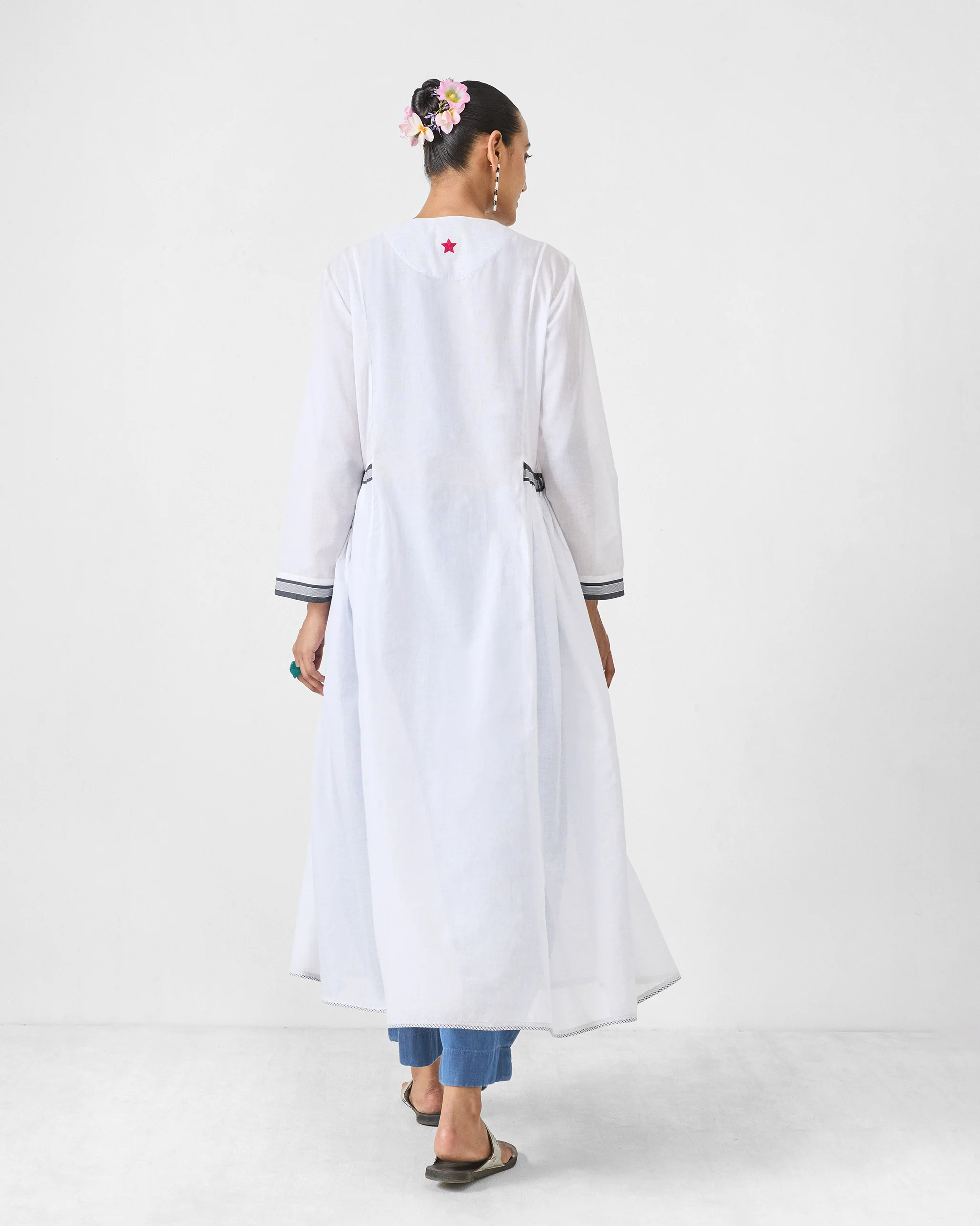 Pintuck Kurta - White - Image 2