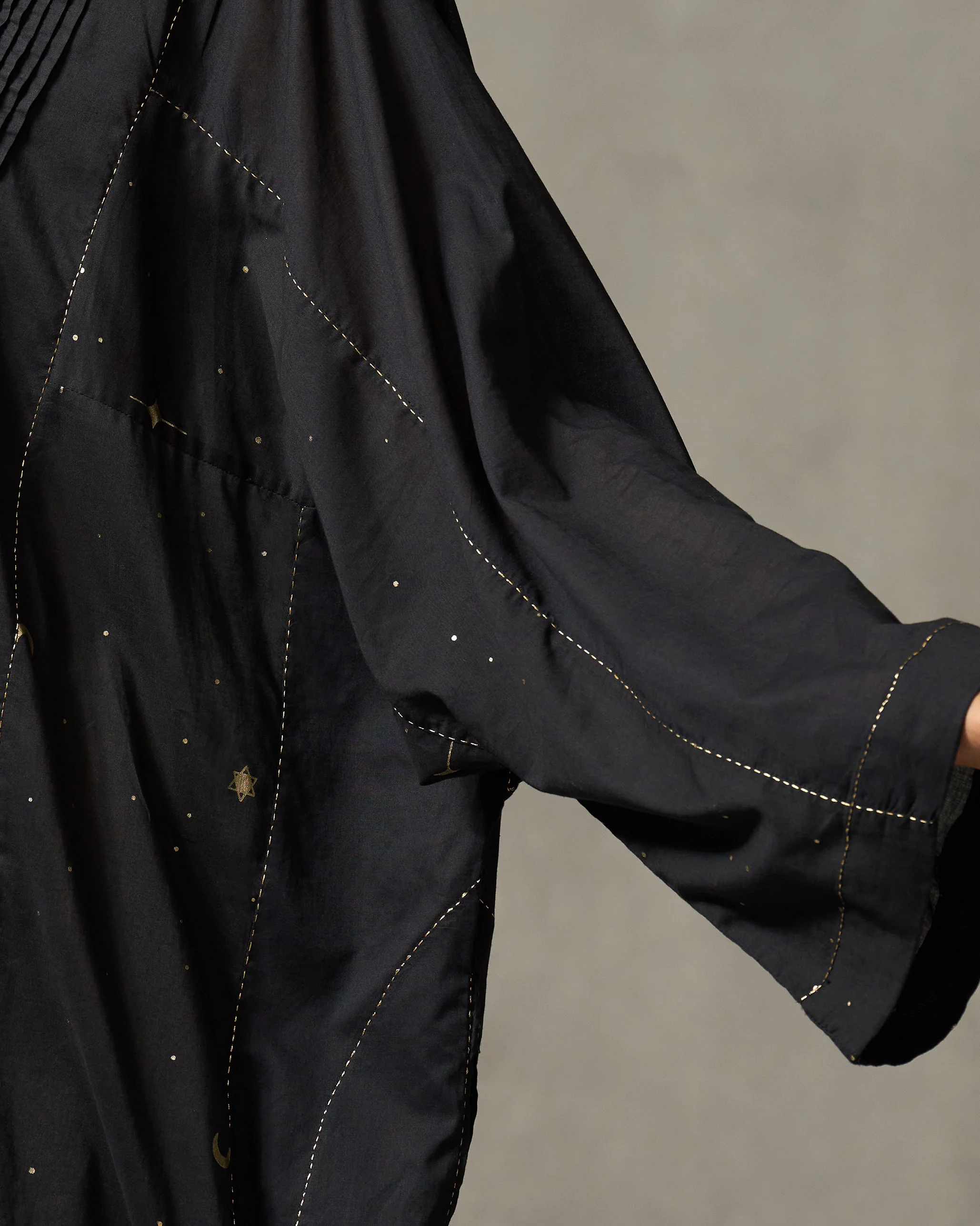 Pintuck Pheran - Black & Gold Print - Image 3