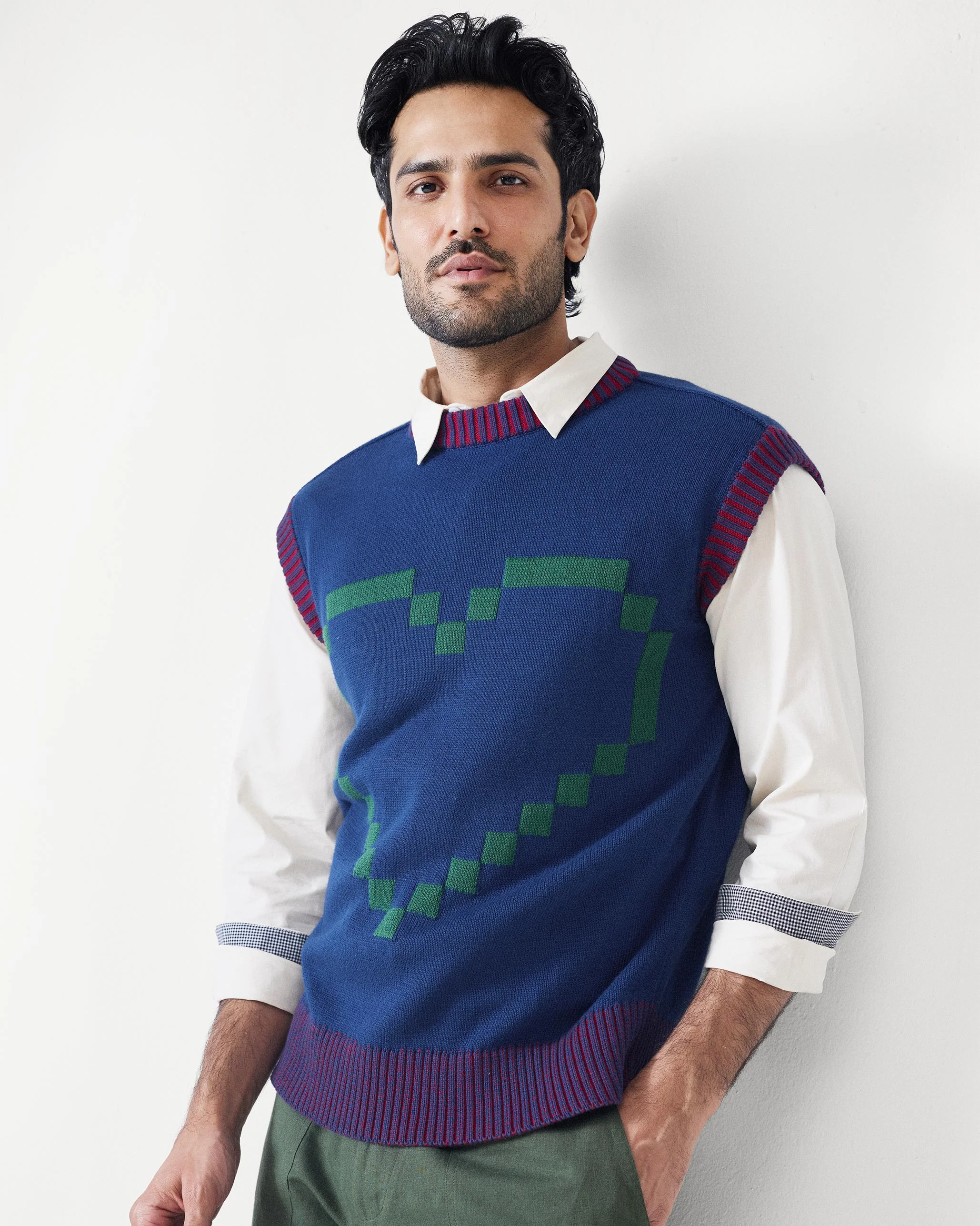 Pixel Sweater - Navy - Image 7