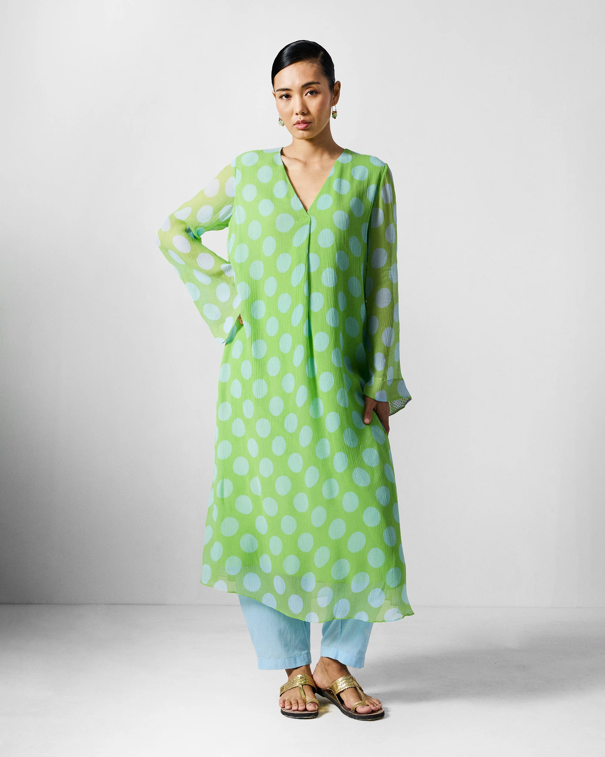 Pleated Bell Sleeve Kurta - Green & Blue Printed - Image 8