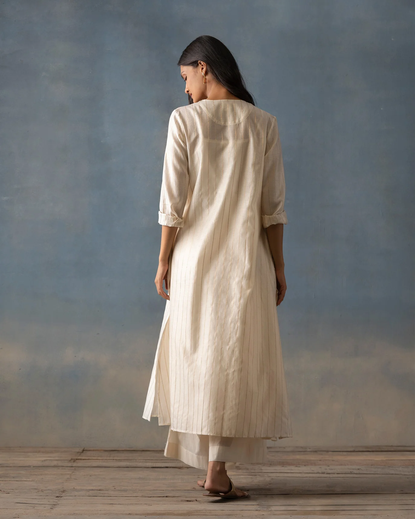 Pleated Kurta & Slip - Ivory & Gold - Image 3