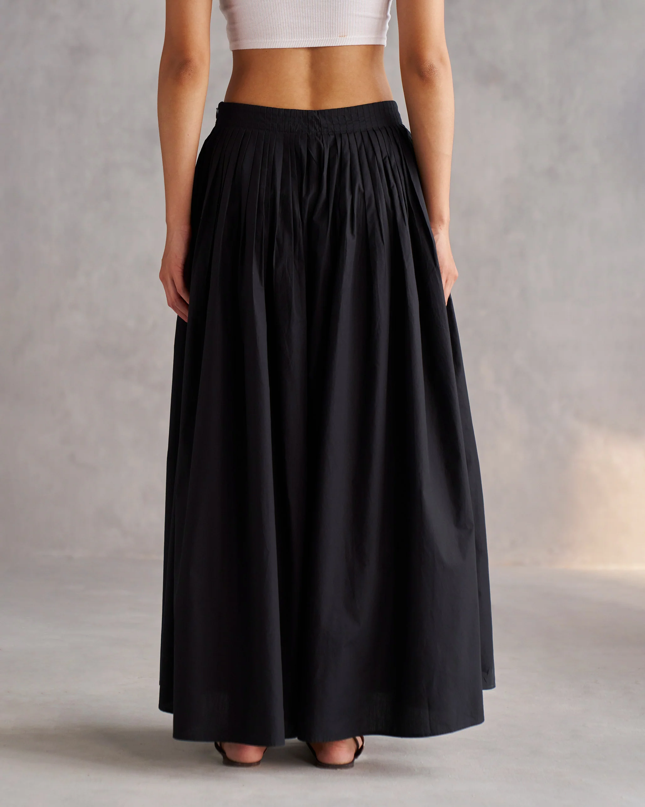 Pleated Pants - Black - Image 3