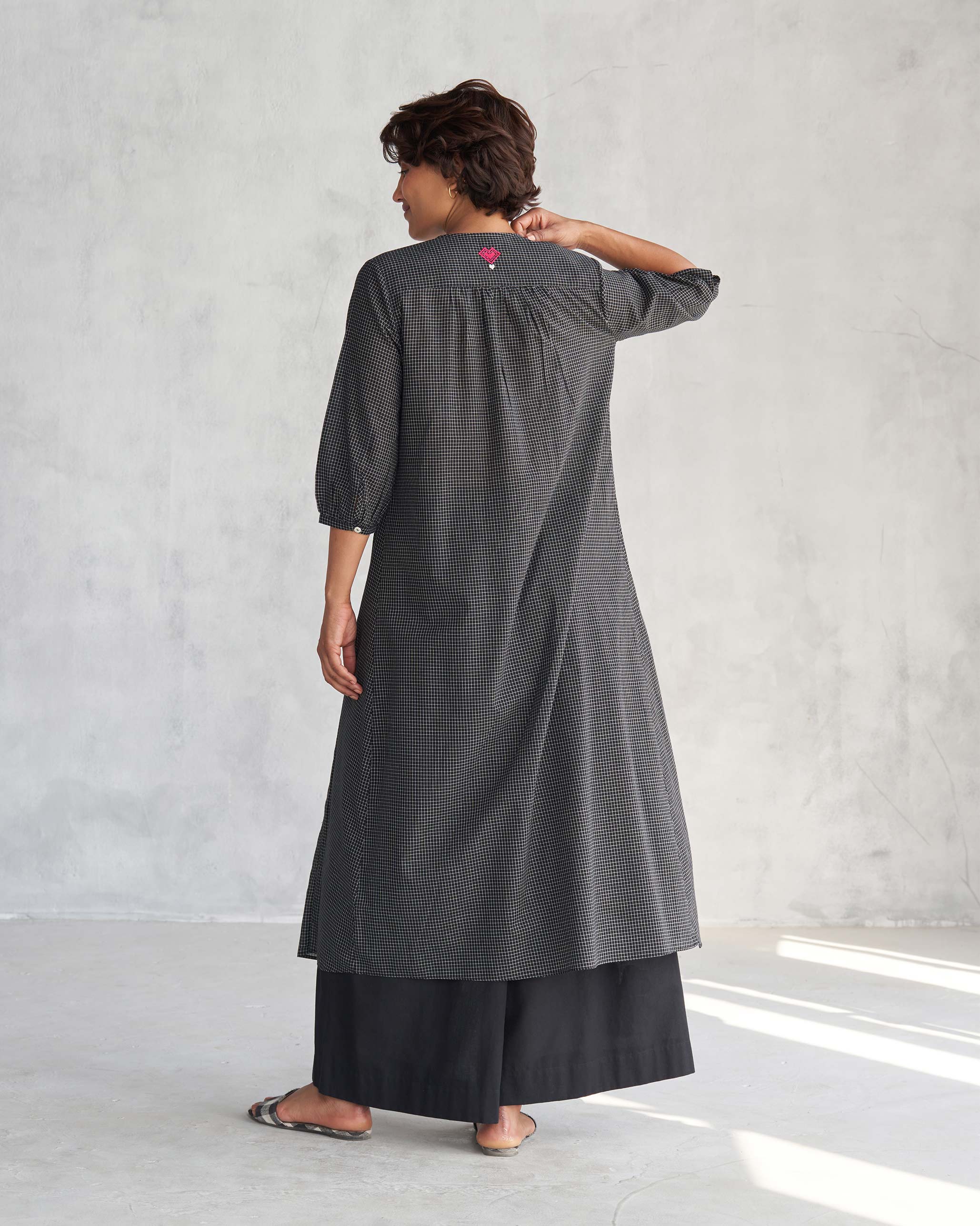 Pleated Waist Kurta - Black - Image 4