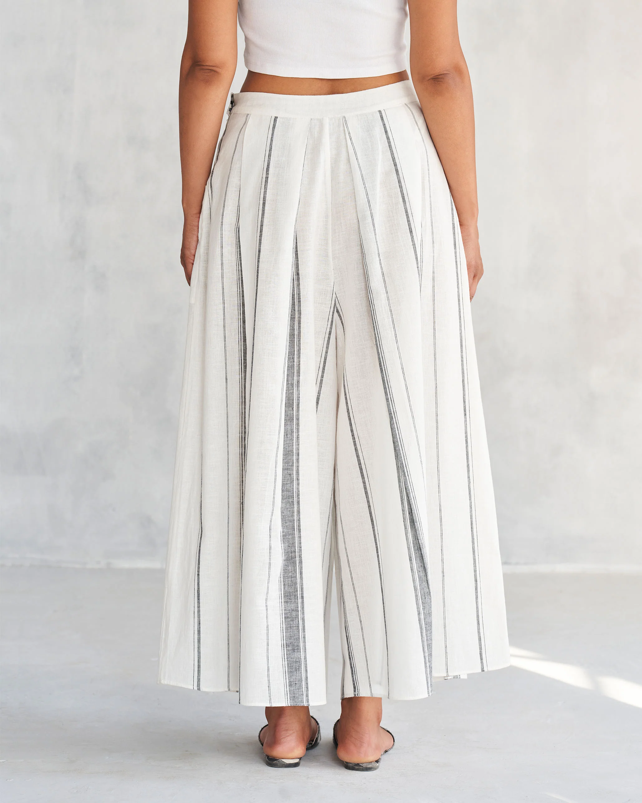 Pocket Skort - Ivory & Grey - Image 3