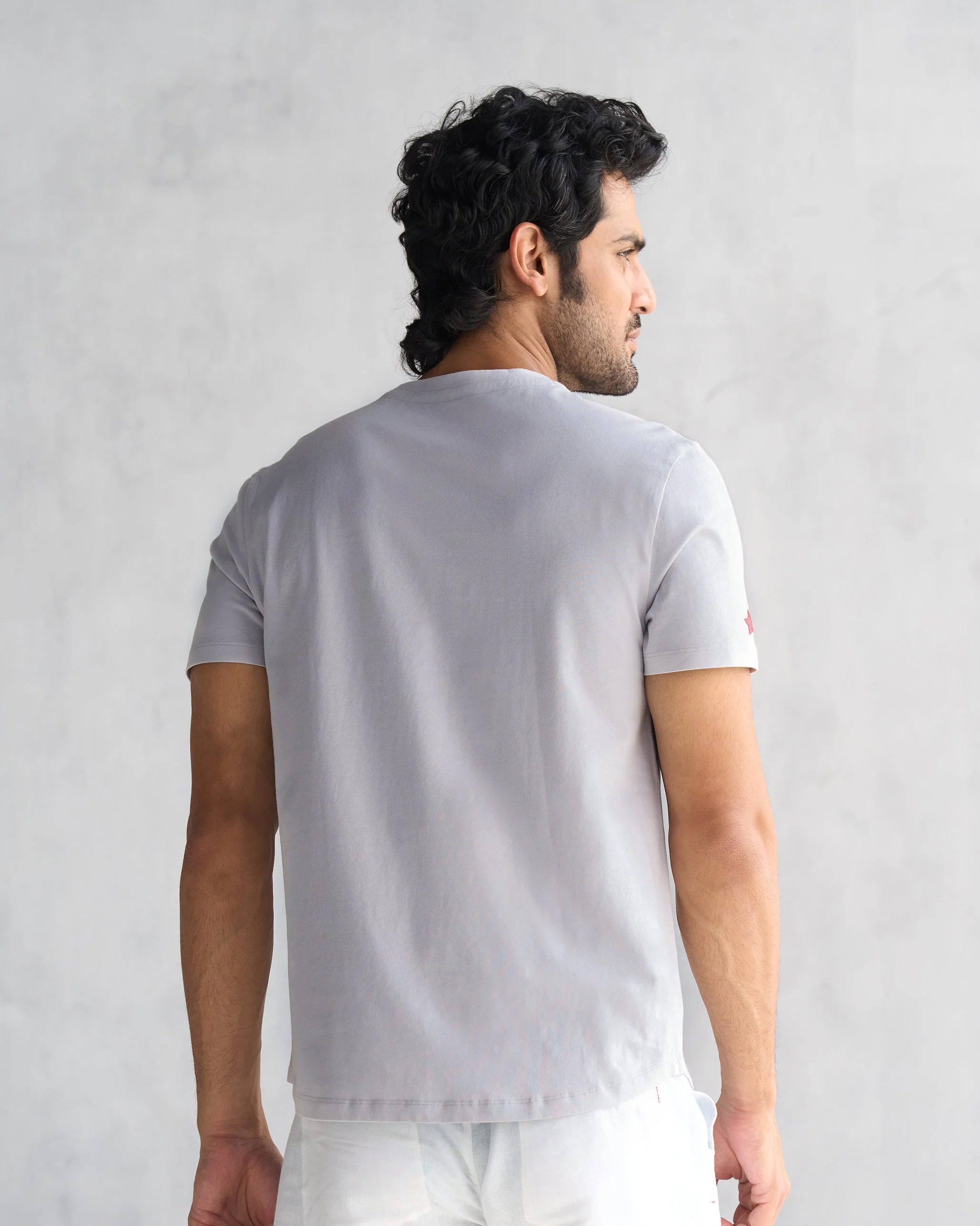 Pocket T-shirt - Grey - Image 3