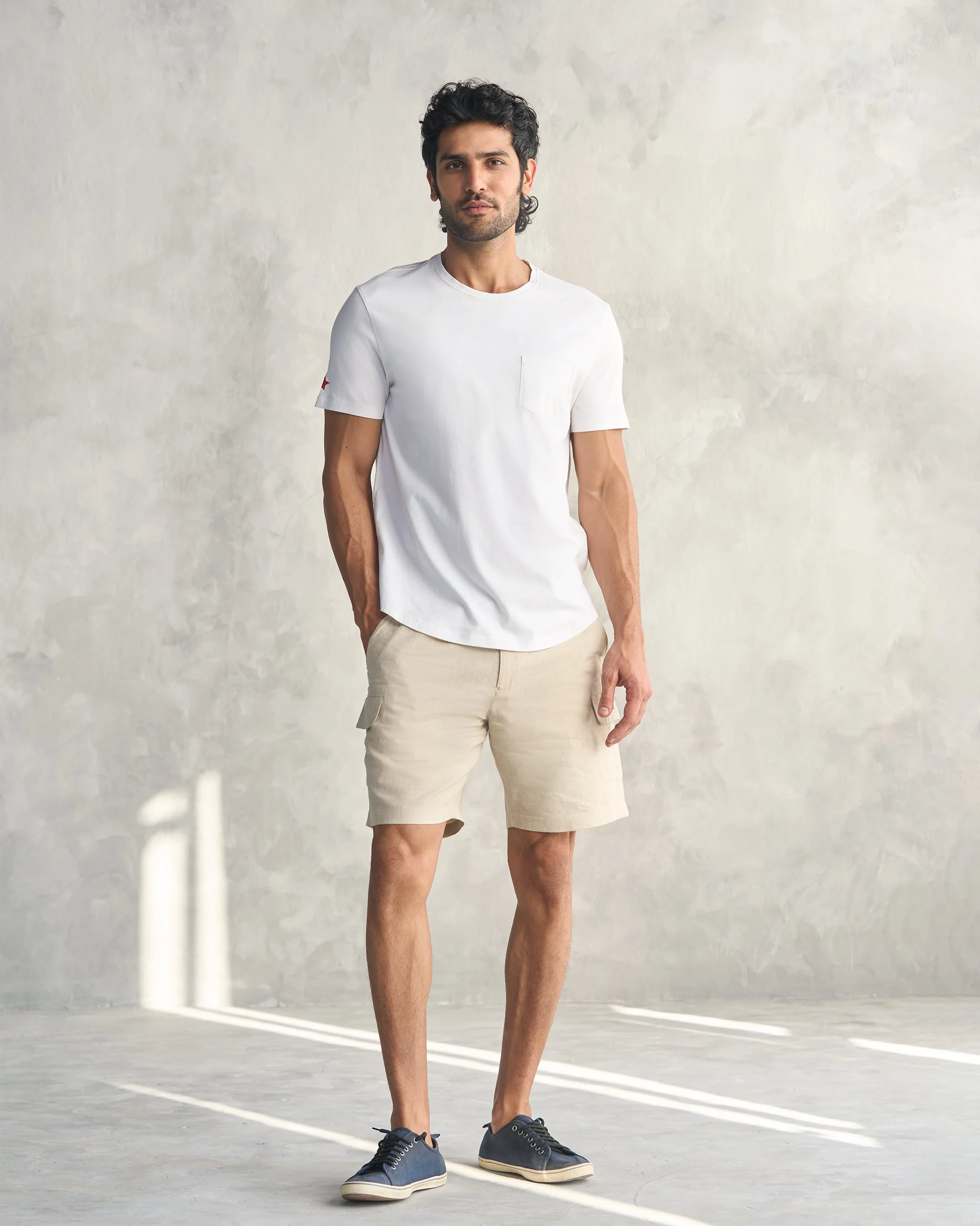 Pocket T-shirt - White - Image 5