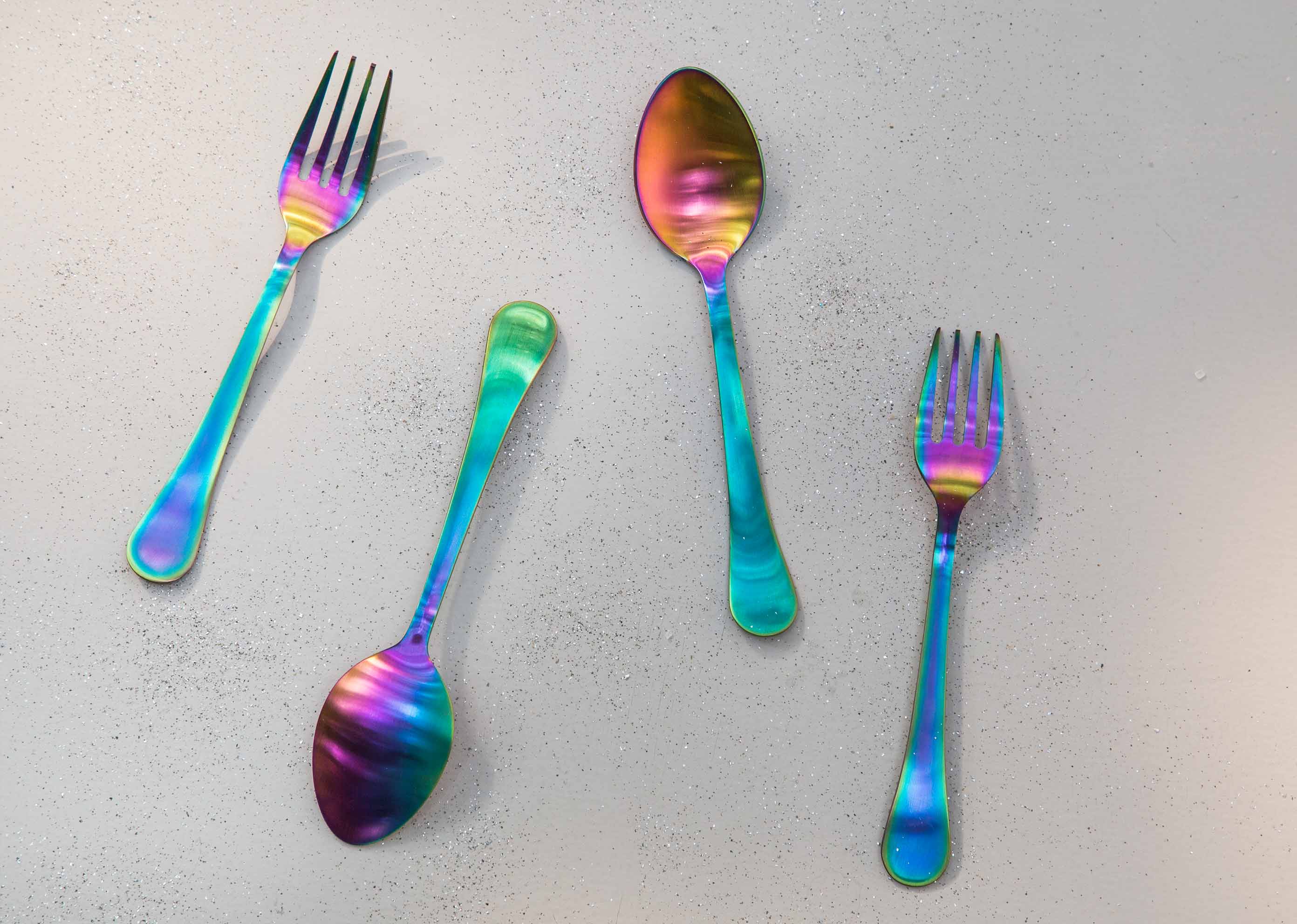Prisma Cutlery Set (Set of 4) - Image 3