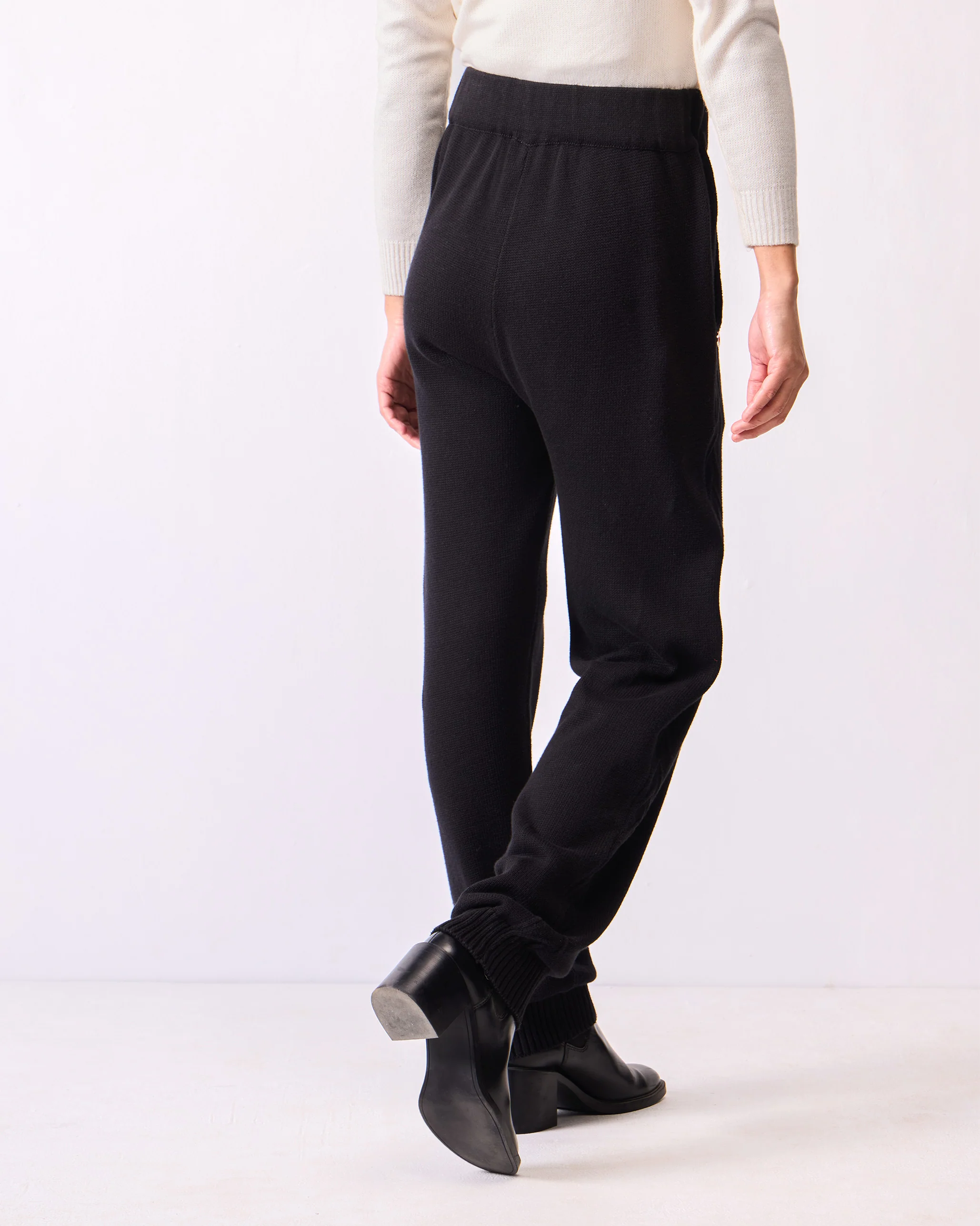 Pull-on Pants - Black - Image 3