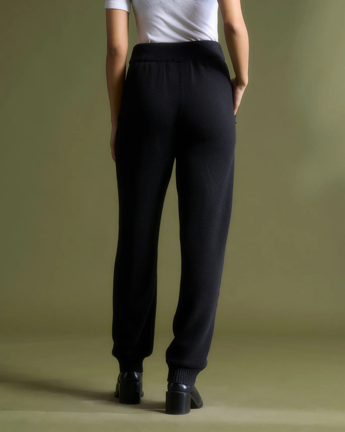 Pull-on Pants - Black - Image 4