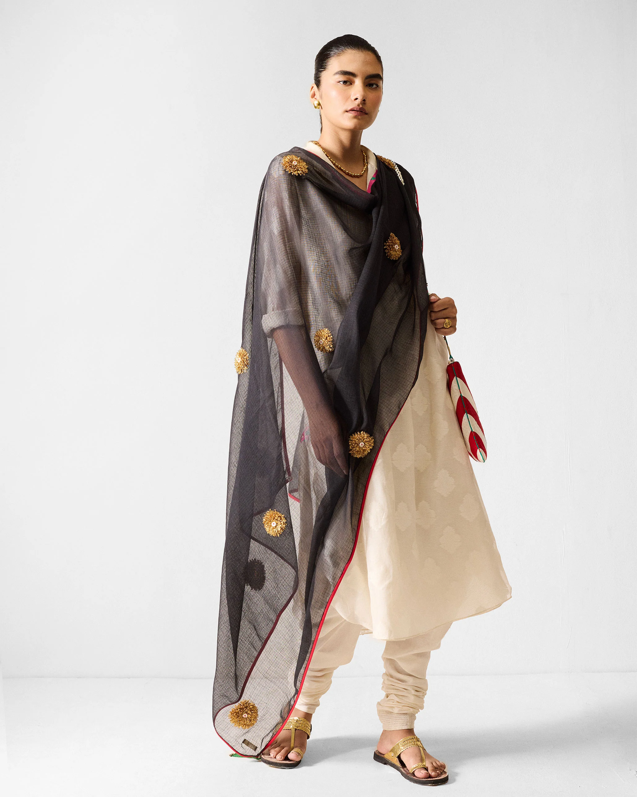 Raat Dupatta - Black & Gold Embroidered - Image 3