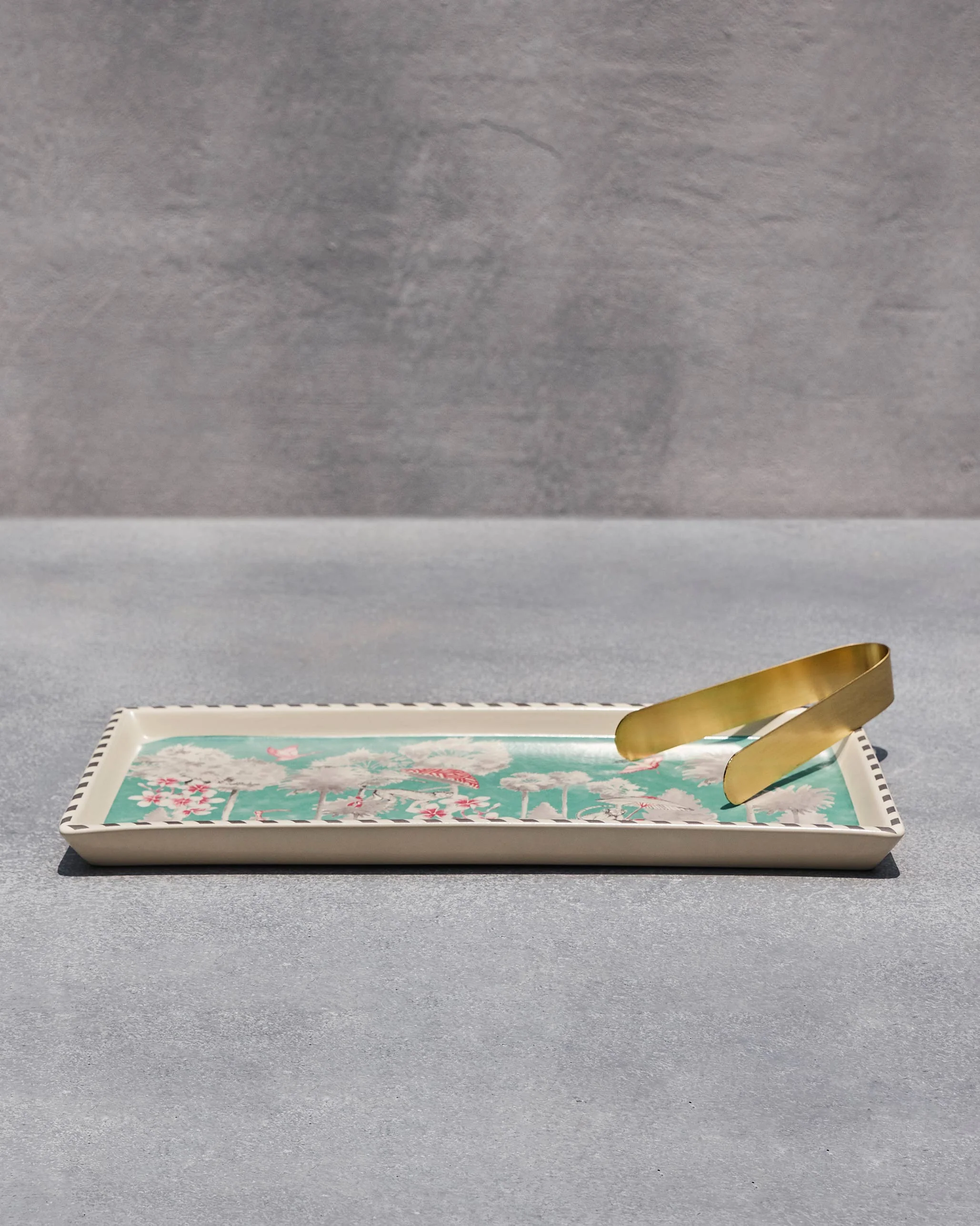 Recess Cookie Tray with Tongs - Image 2