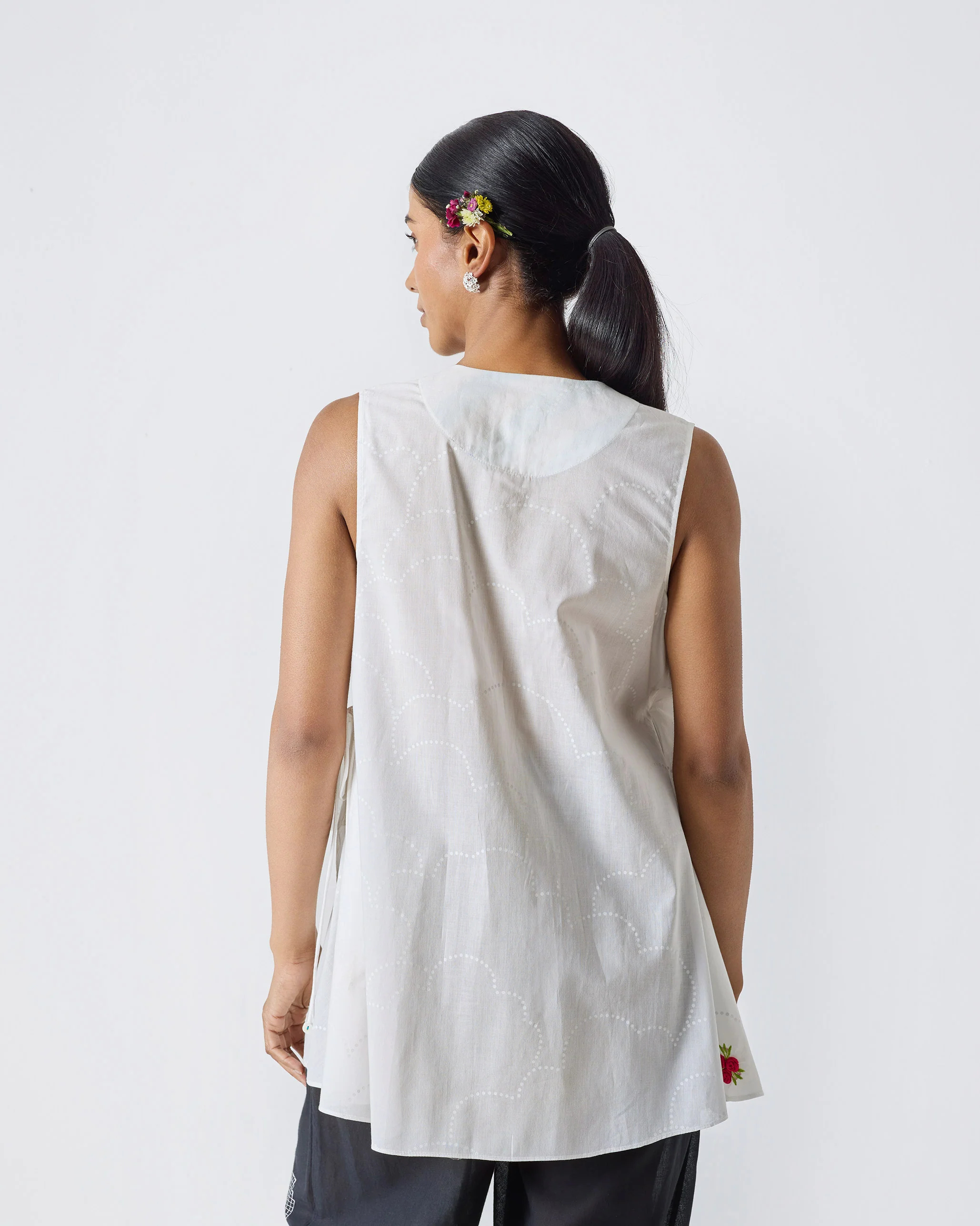 Ren Top - White Print - Image 3