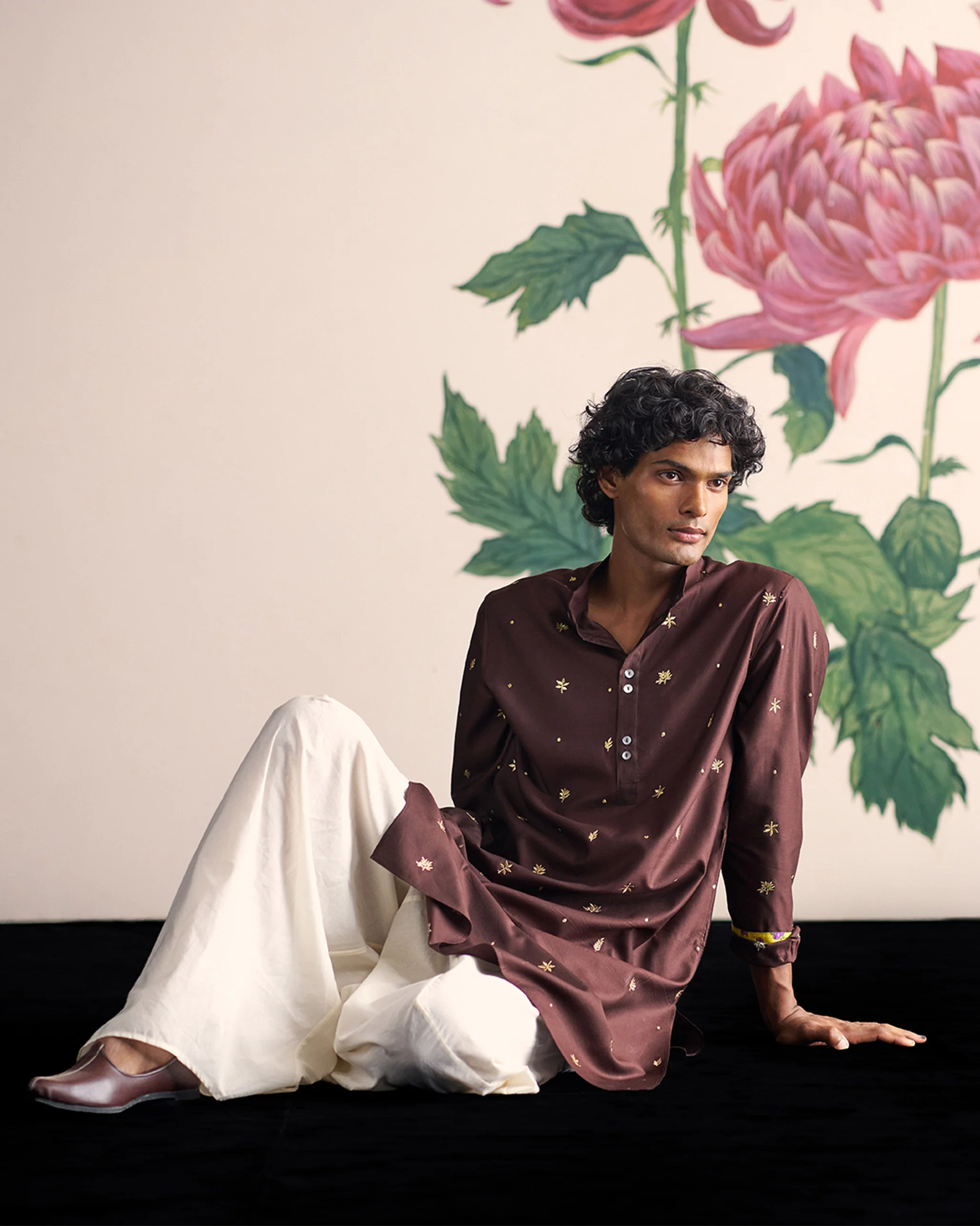 Rey Kurta - Brown Embroidered - Image 2