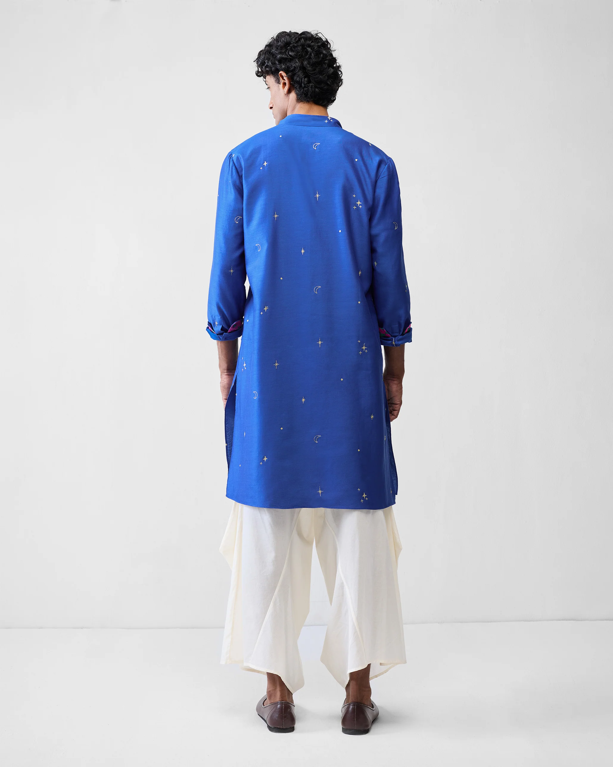 Rey Kurta - Navy & Gold Embroidered - Image 2