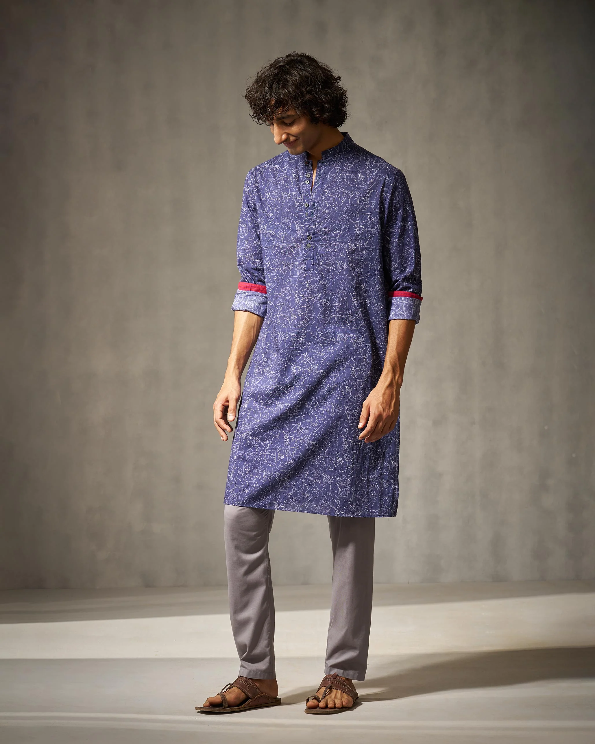 Rey Kurta - Navy Print - Image 4