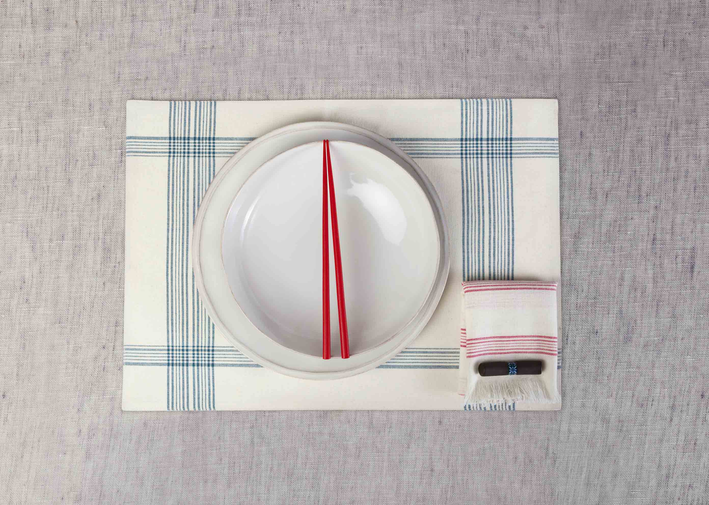 Riku Placemat (Set of 2) - Ivory & Blue - Image 3