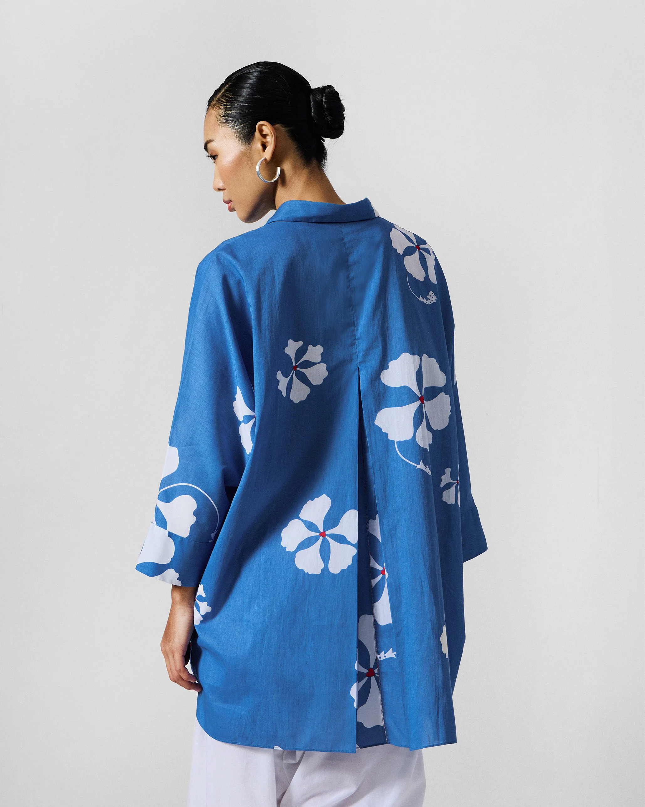 River Boxy Shirt - Blue & White Printed - Image 4