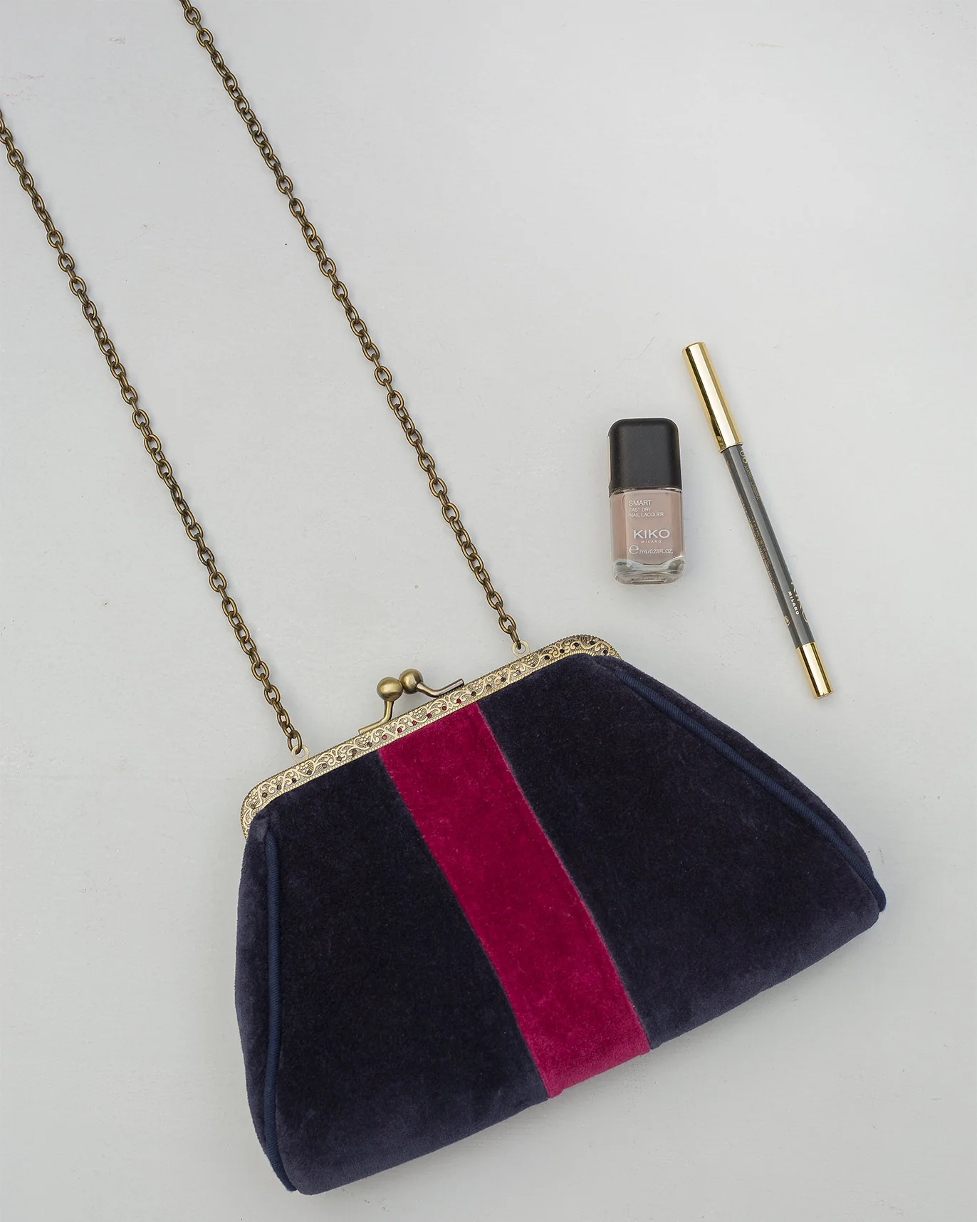 Romani Clutch - Navy - Image 2