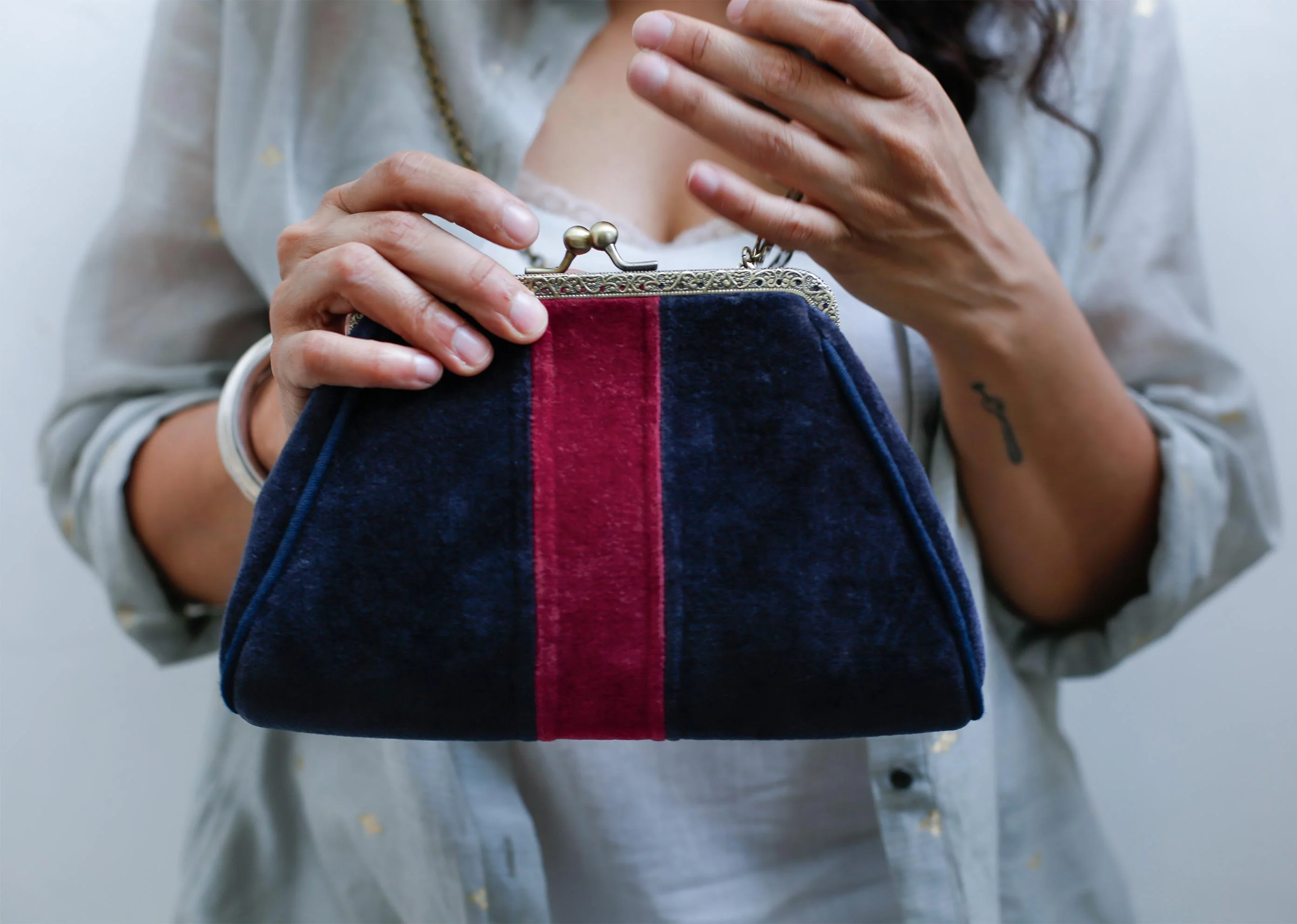 Romani Clutch - Navy - Image 3