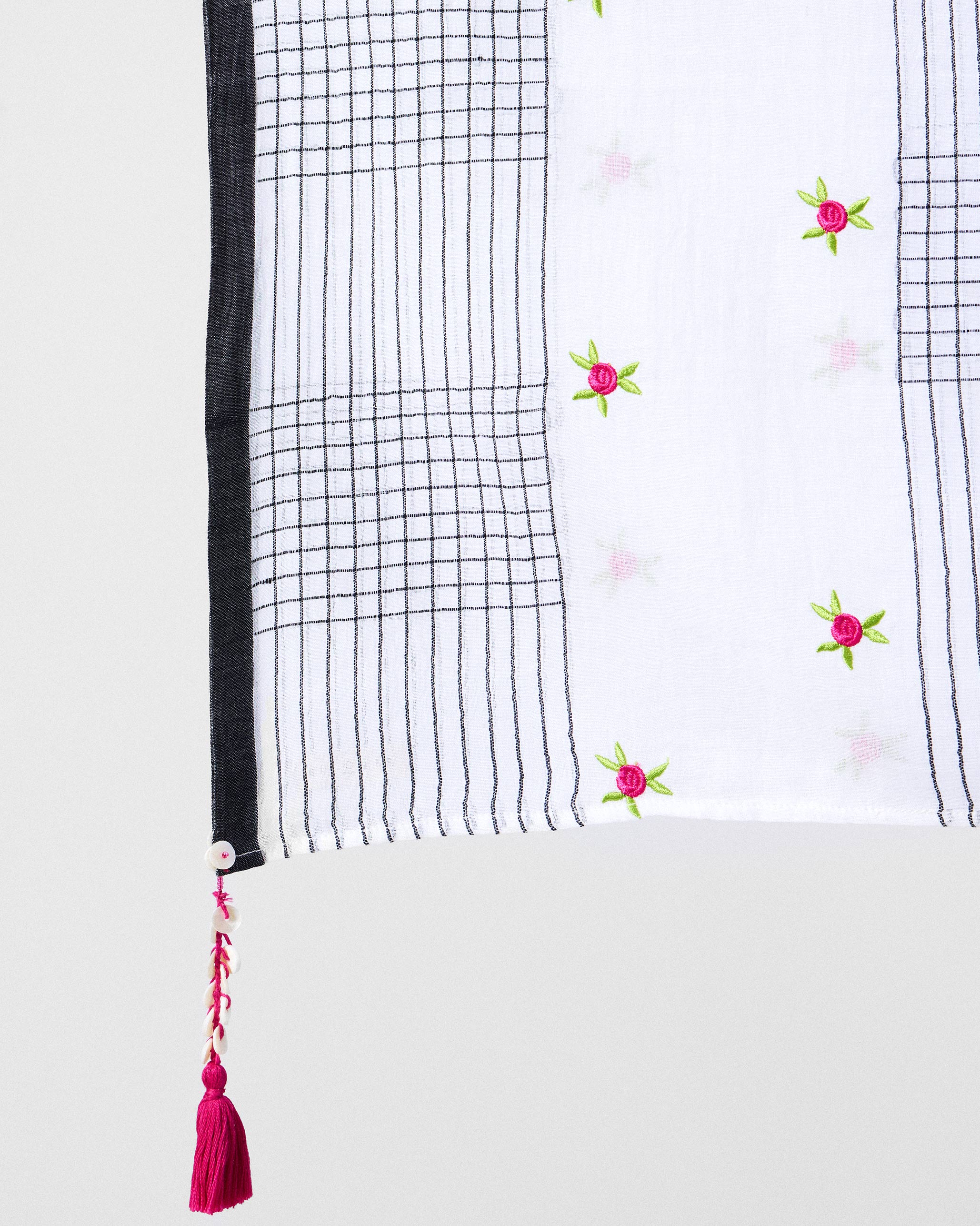 Rose Bloom Scarf - Black & White - Image 2