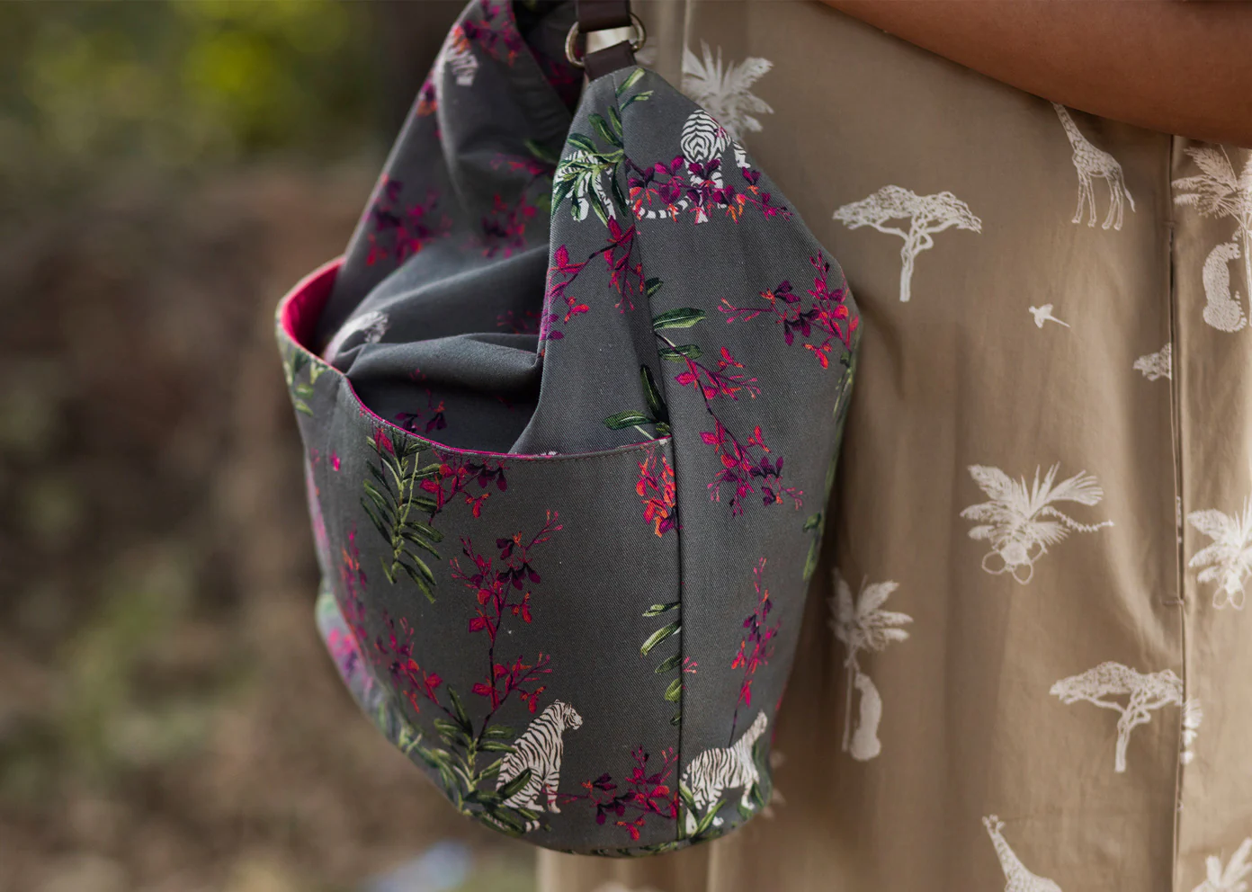 Safar Bag - Grey - Image 3