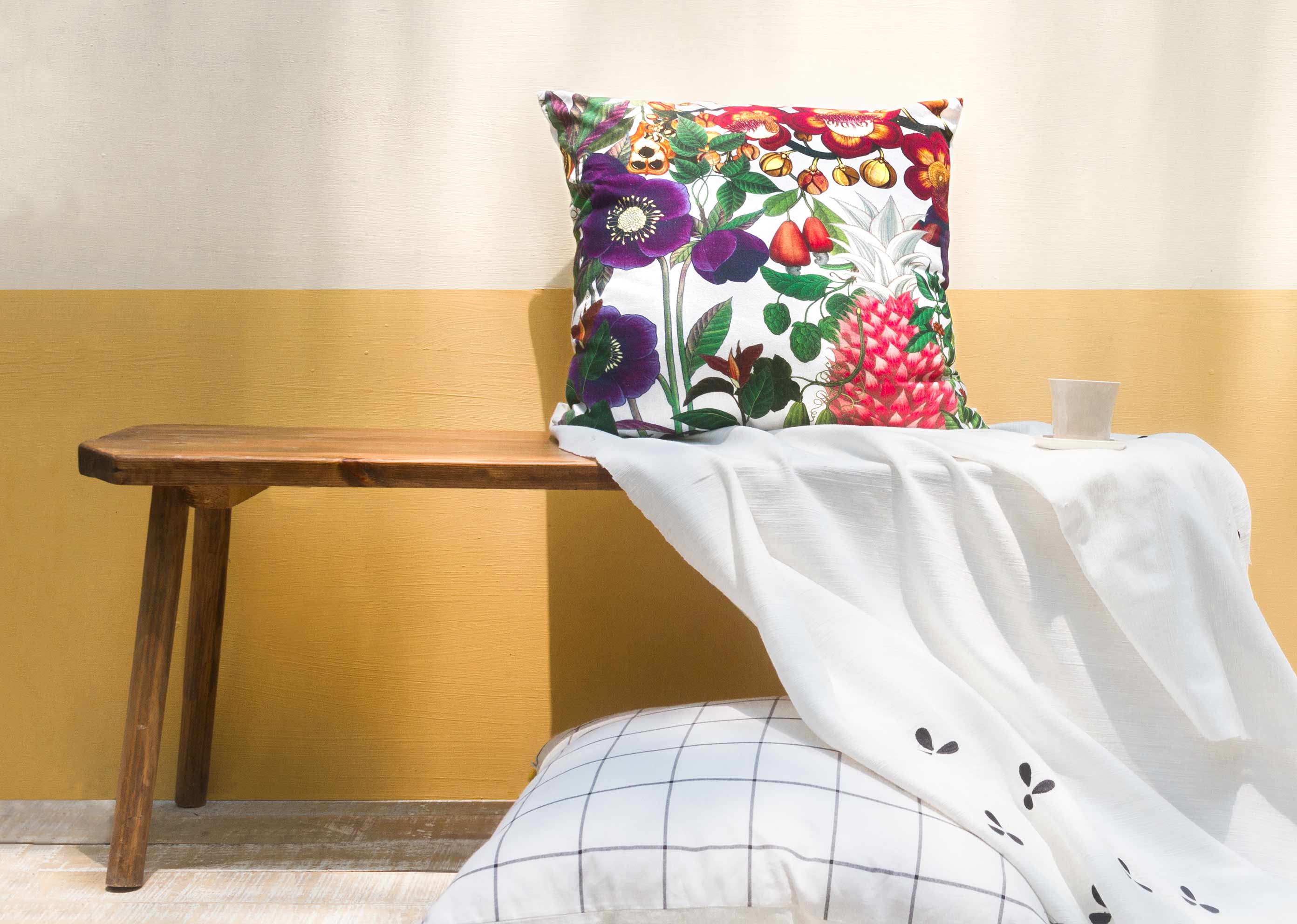 Saka Cushion Cover - Image 3