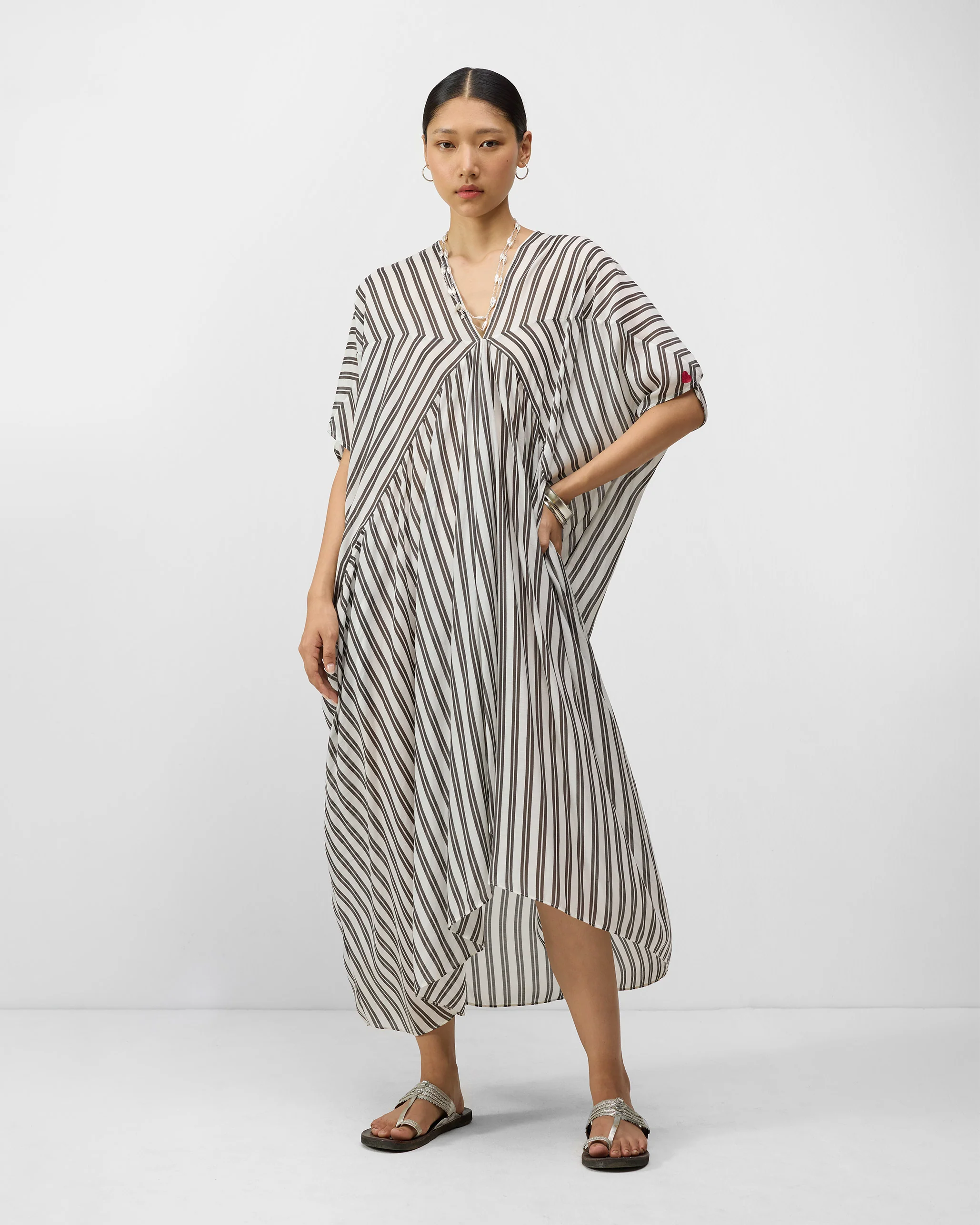 Samara Kaftan - Ivory & Charcoal Print - Image 5