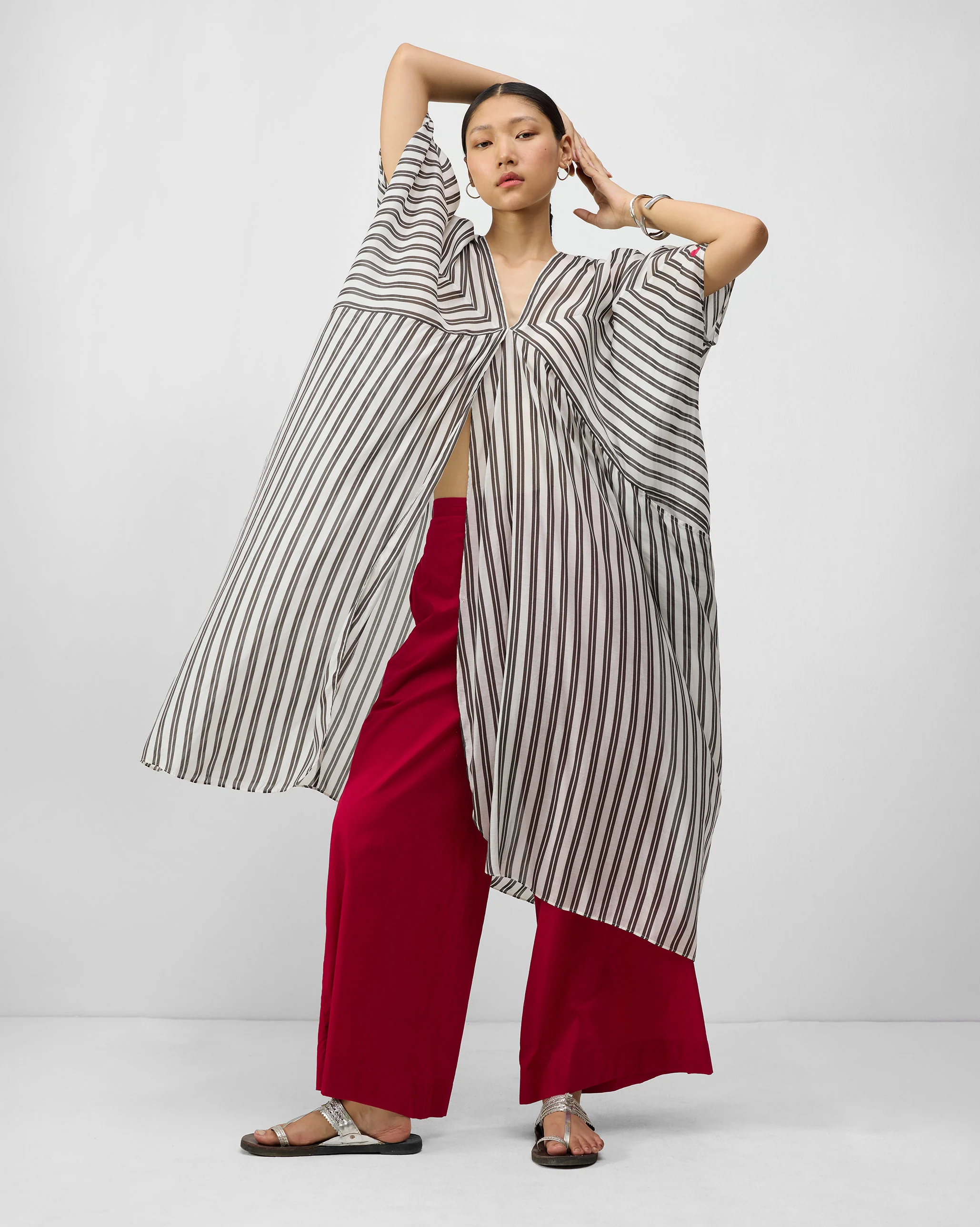 Samara Kaftan - Ivory & Charcoal Print - Image 6