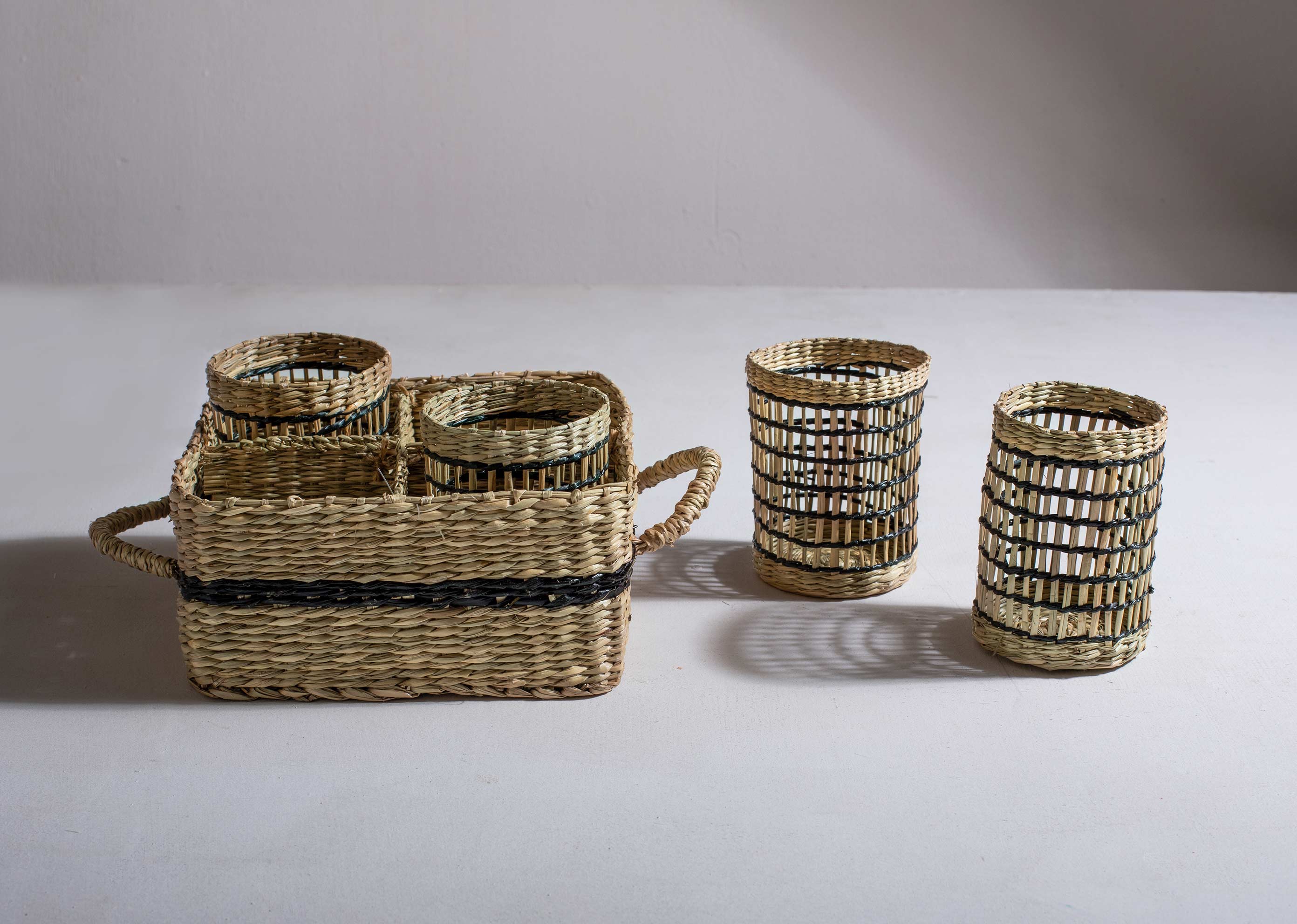 Seagrass Glass Holder Set - Image 3