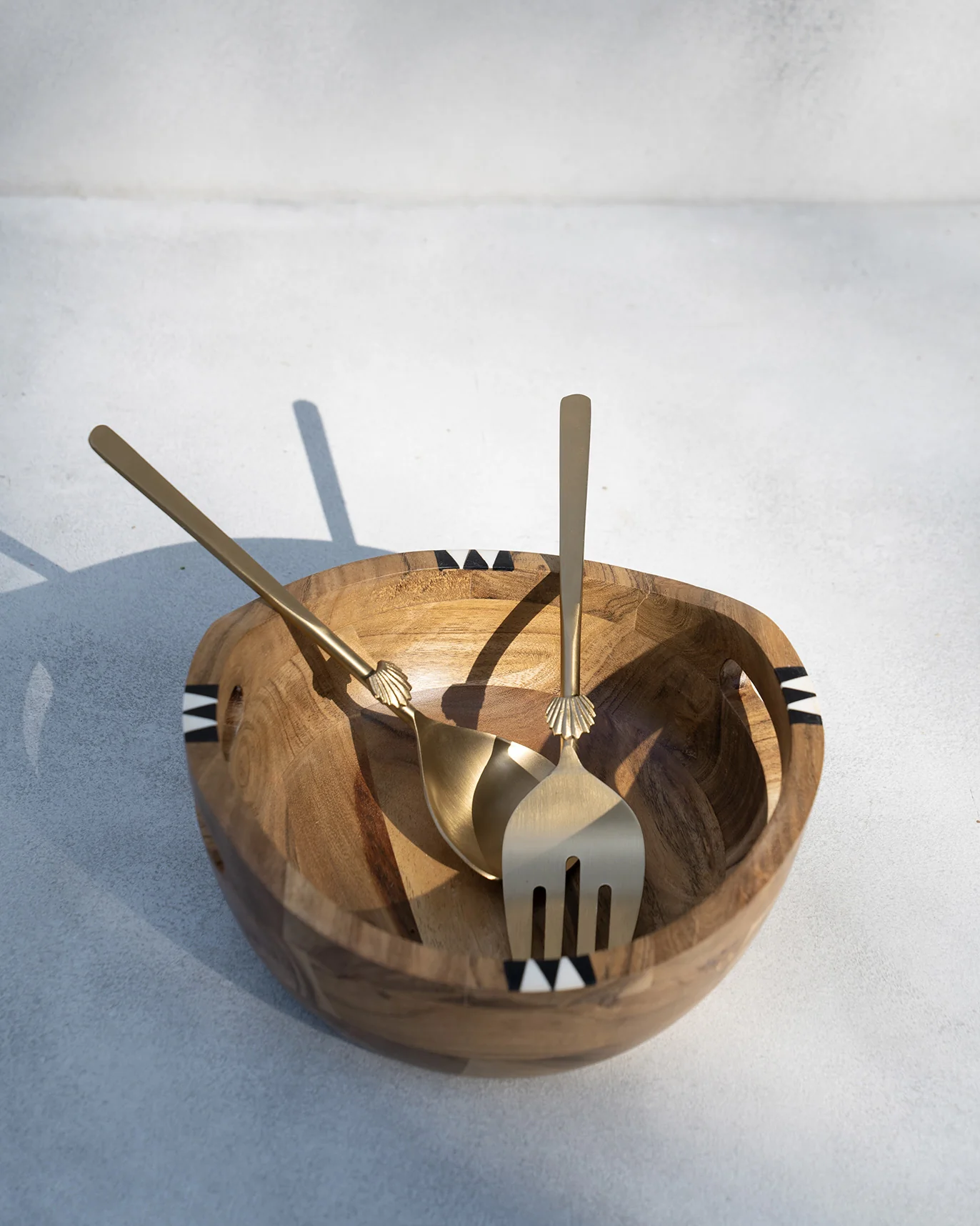 Seashell Salad Server - Image 4