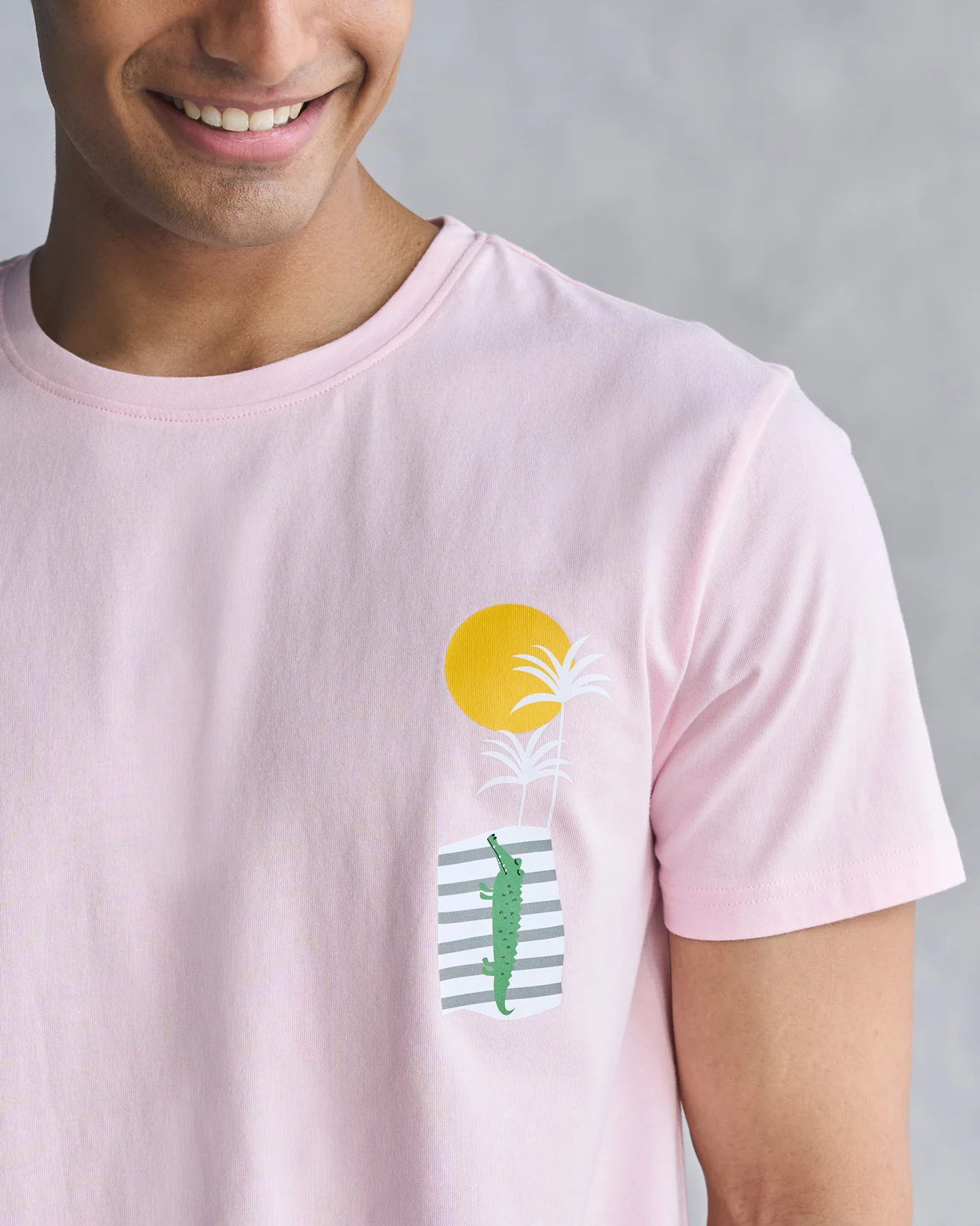 See Ya Later Alligator T-shirt - Soft Pink - Image 2