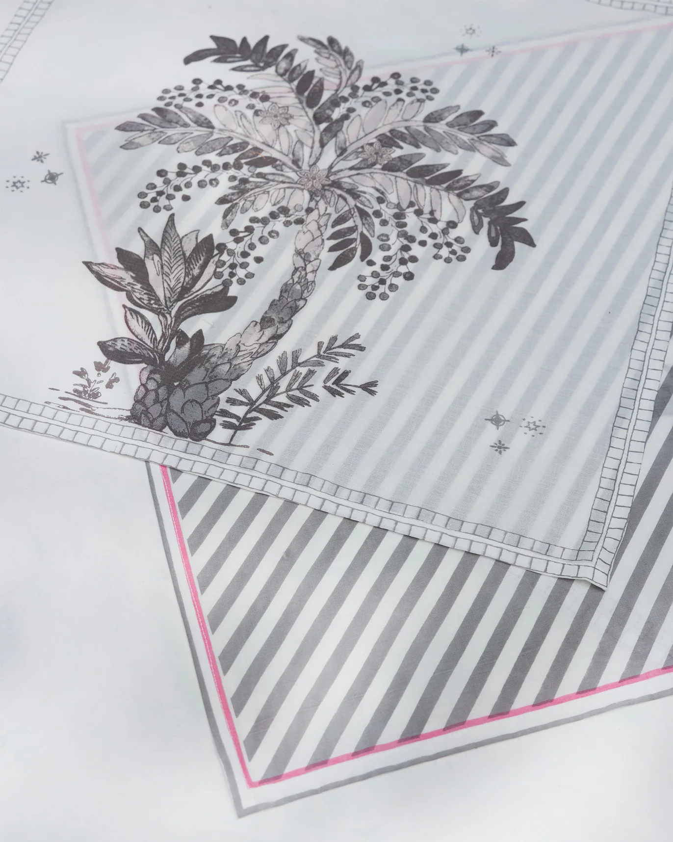 Senja Napkin (Set of 4) - Image 2