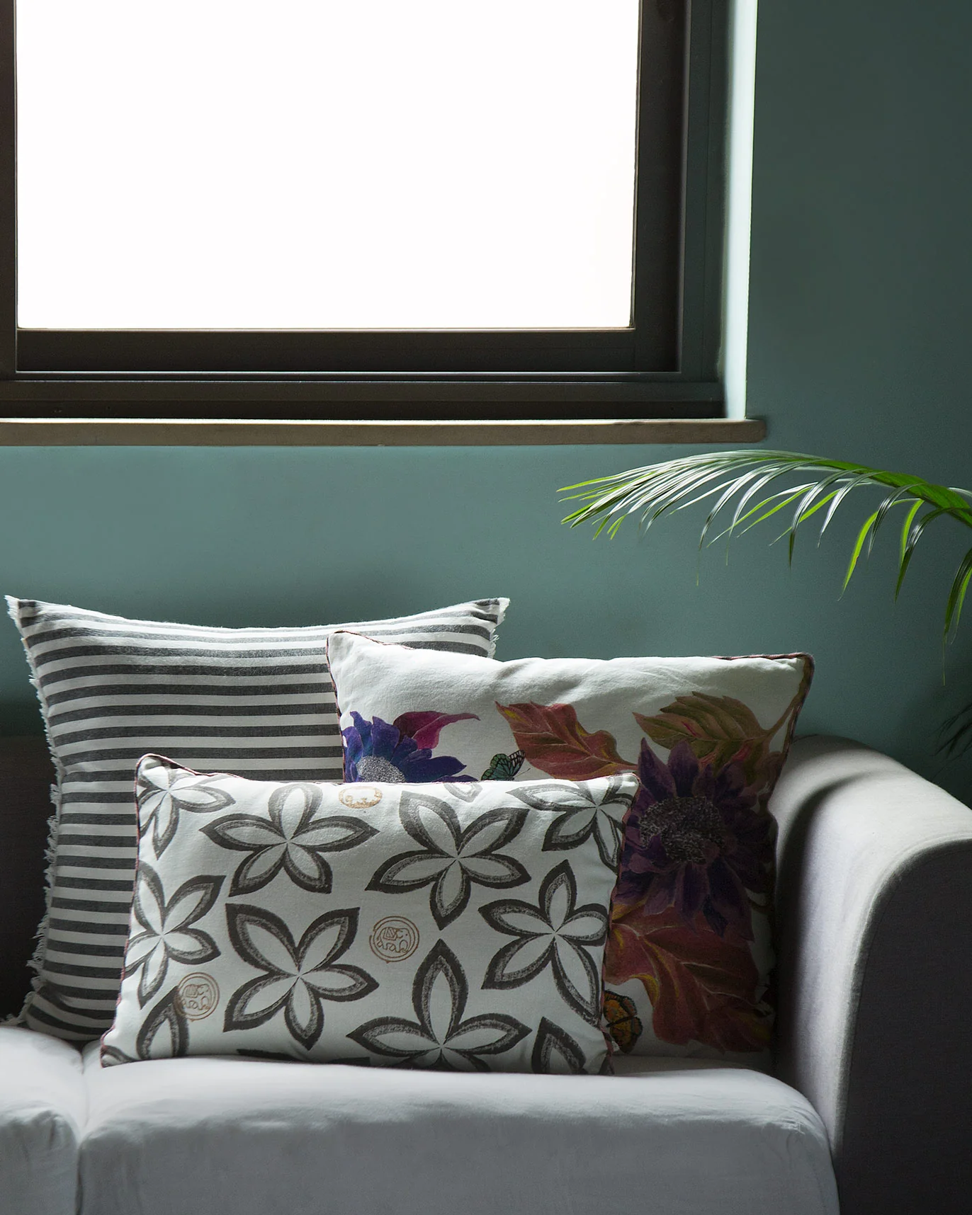 Serai Lumbar Cushion Cover - Image 2