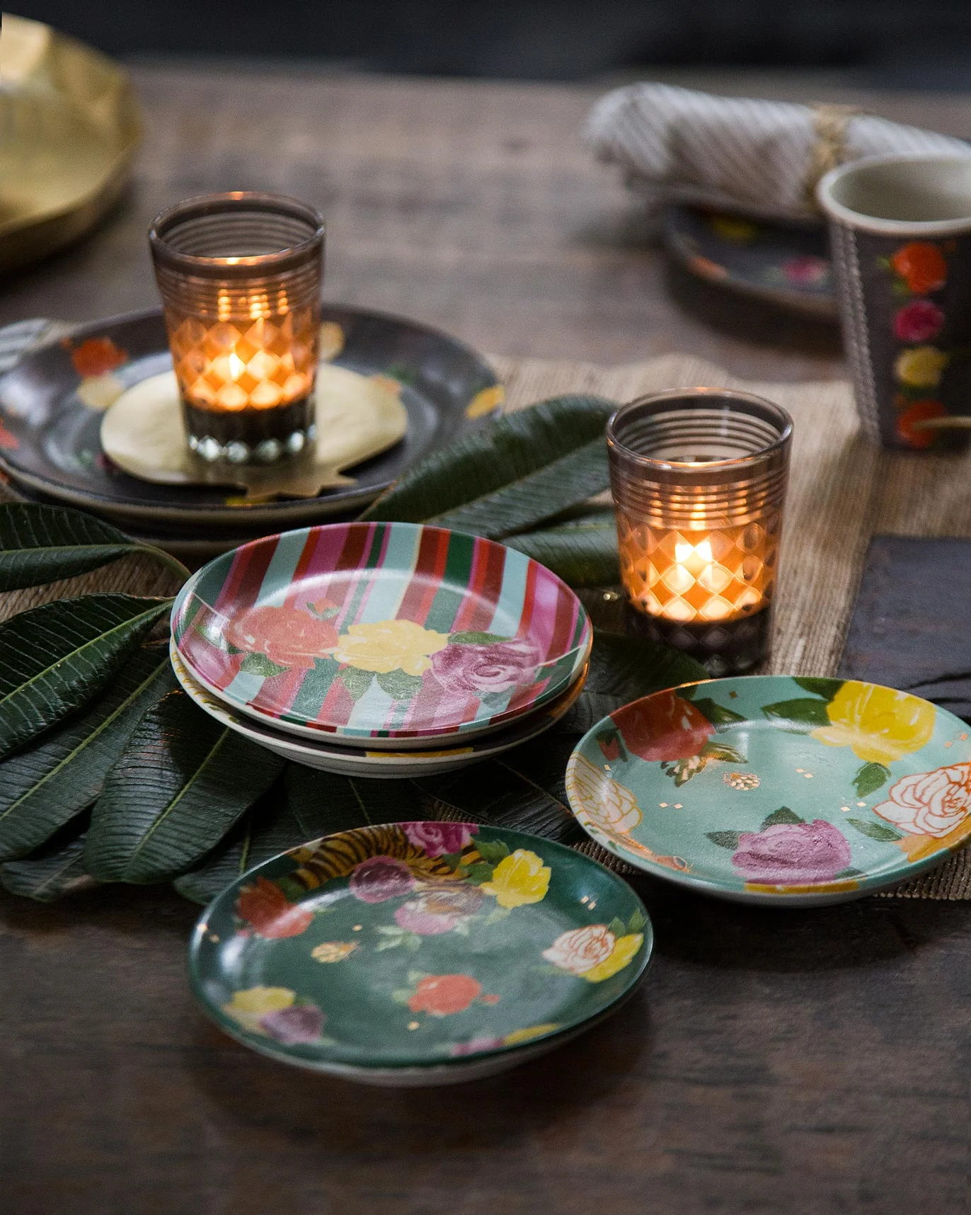 Serai Tea Plate (Set of 4) - Image 2