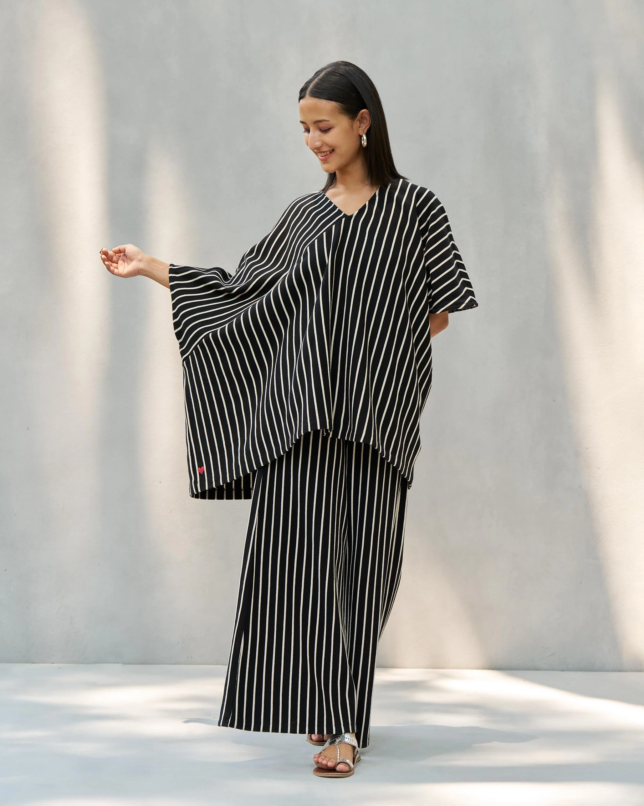 Serena Top - Black & Beige - Image 6