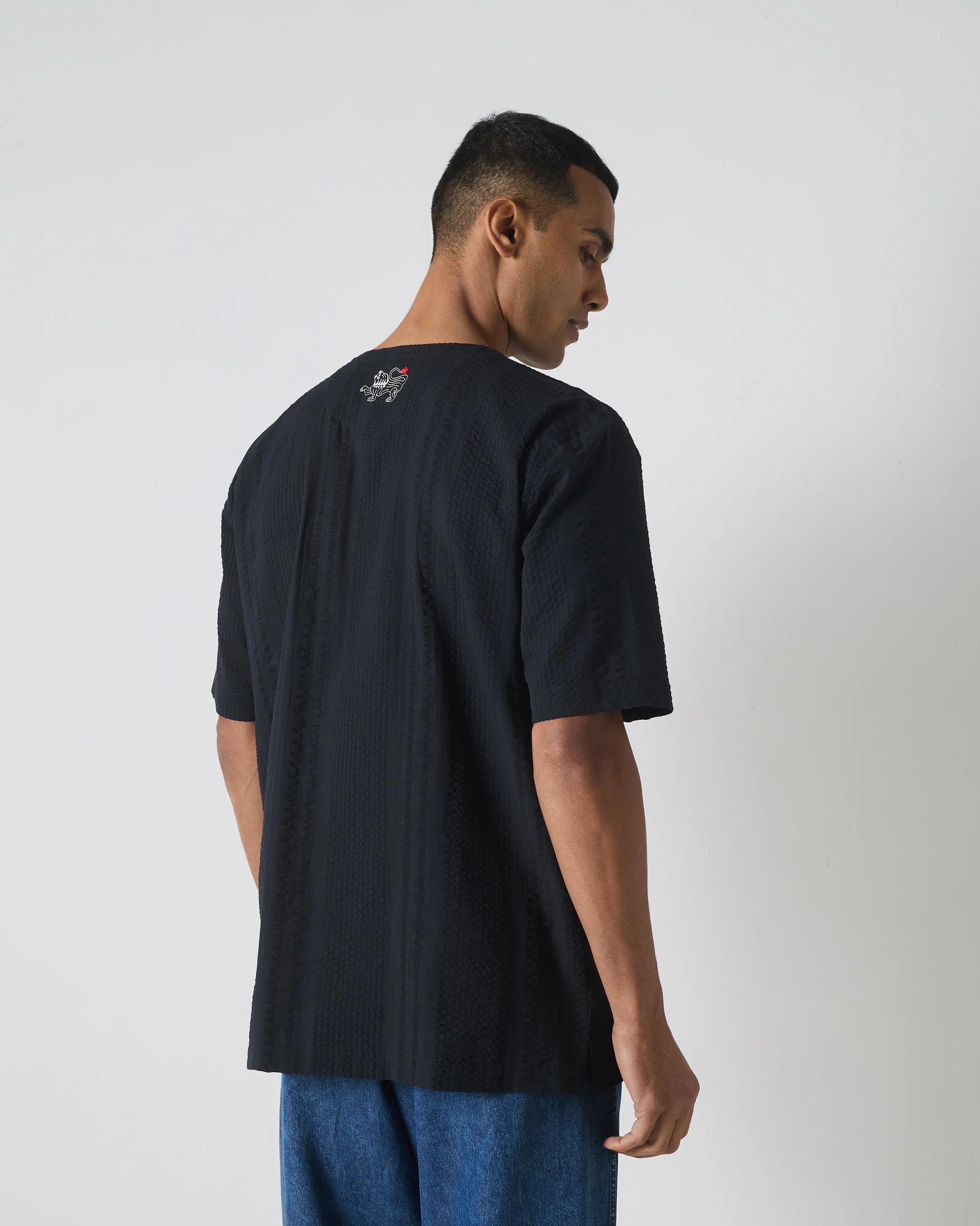 Serendib T-shirt - Black - Image 4