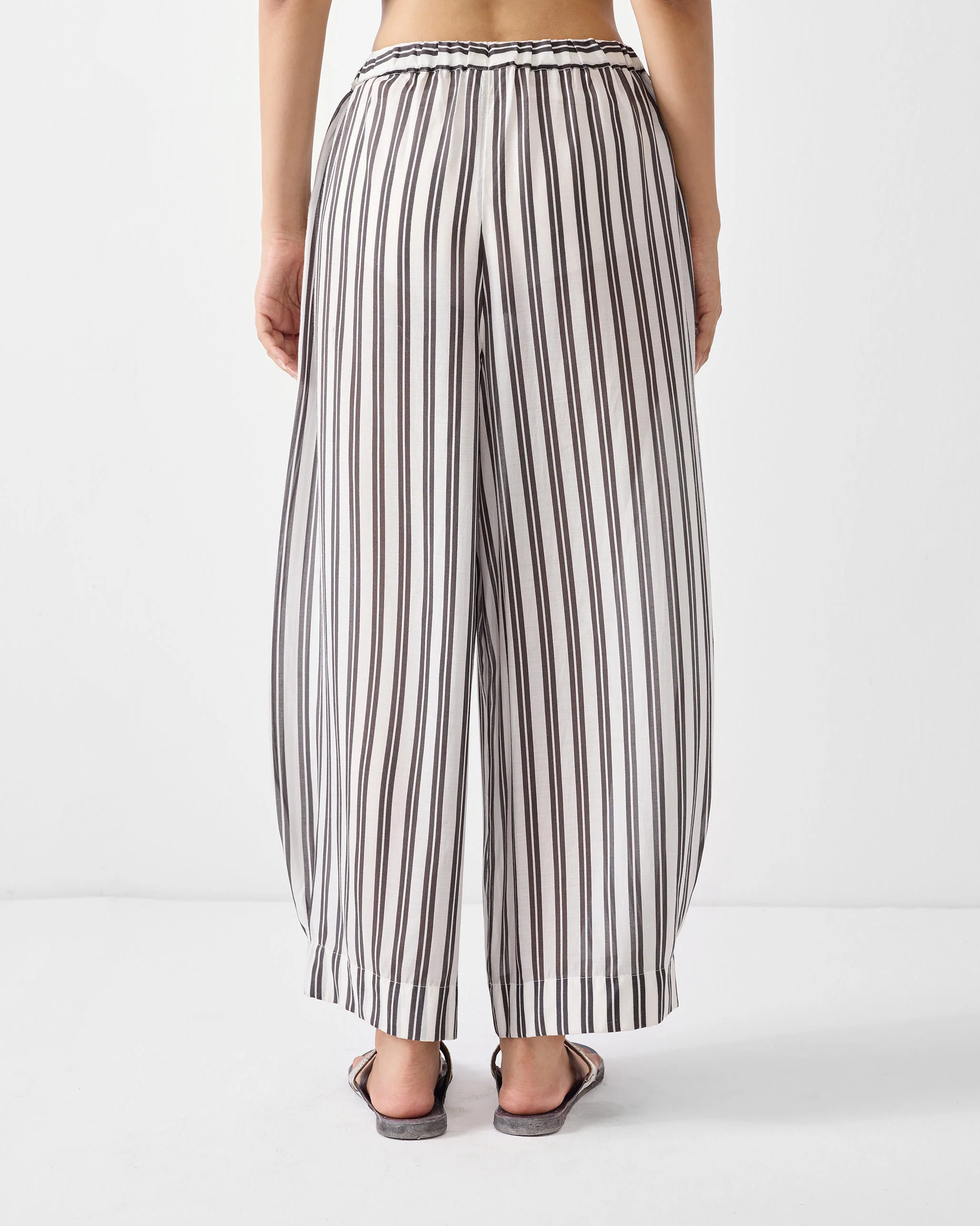 Serene Pants - Ivory & Charcoal Print - Image 2