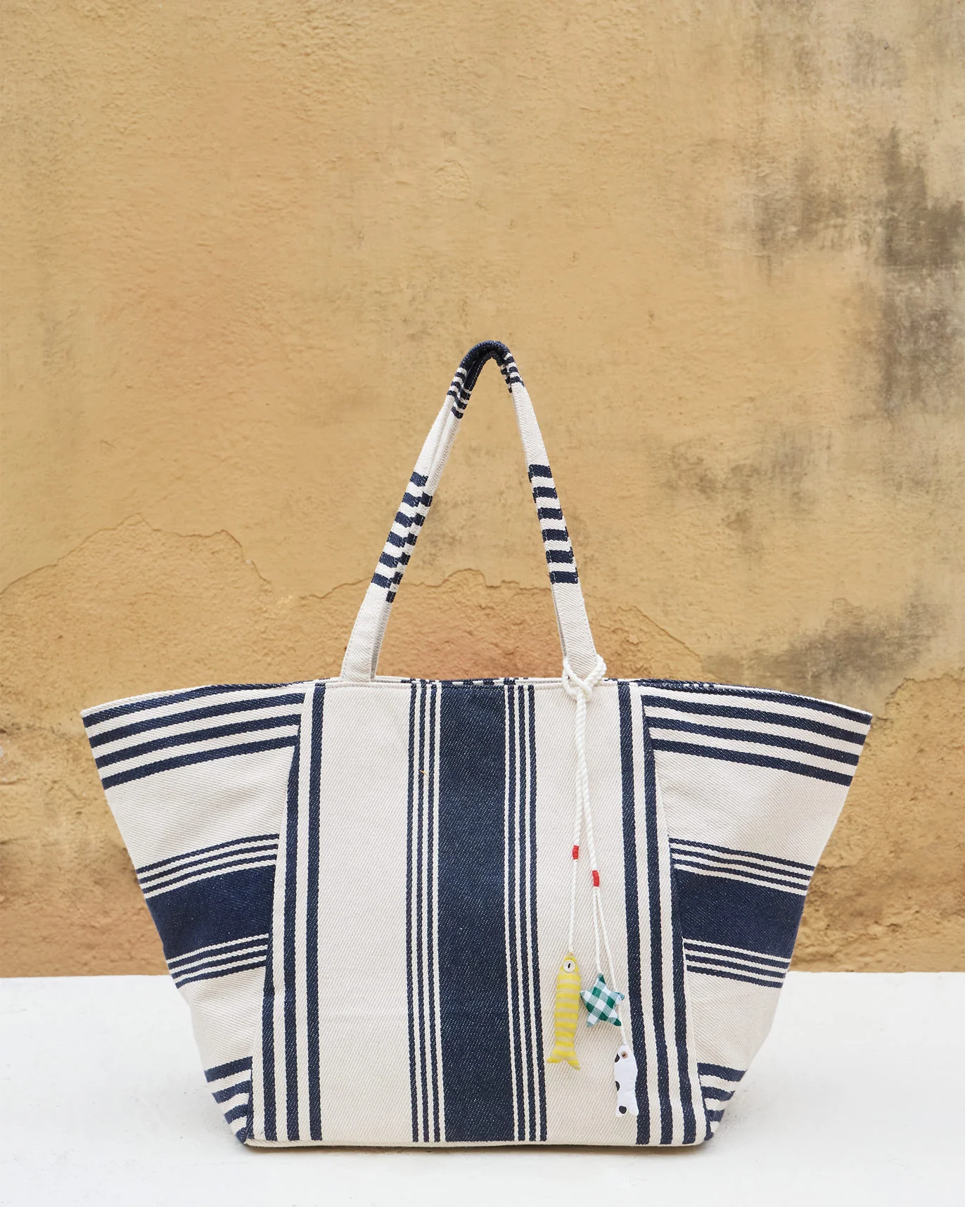 Serenity Tote - Black & Ivory - Image 4