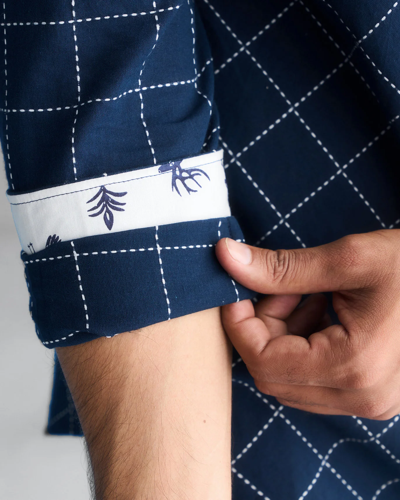 Shephard Shirt - Navy - Image 5