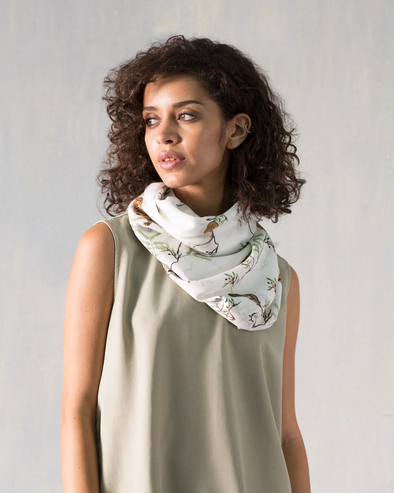 Sher Bagh Scarf - Image 2