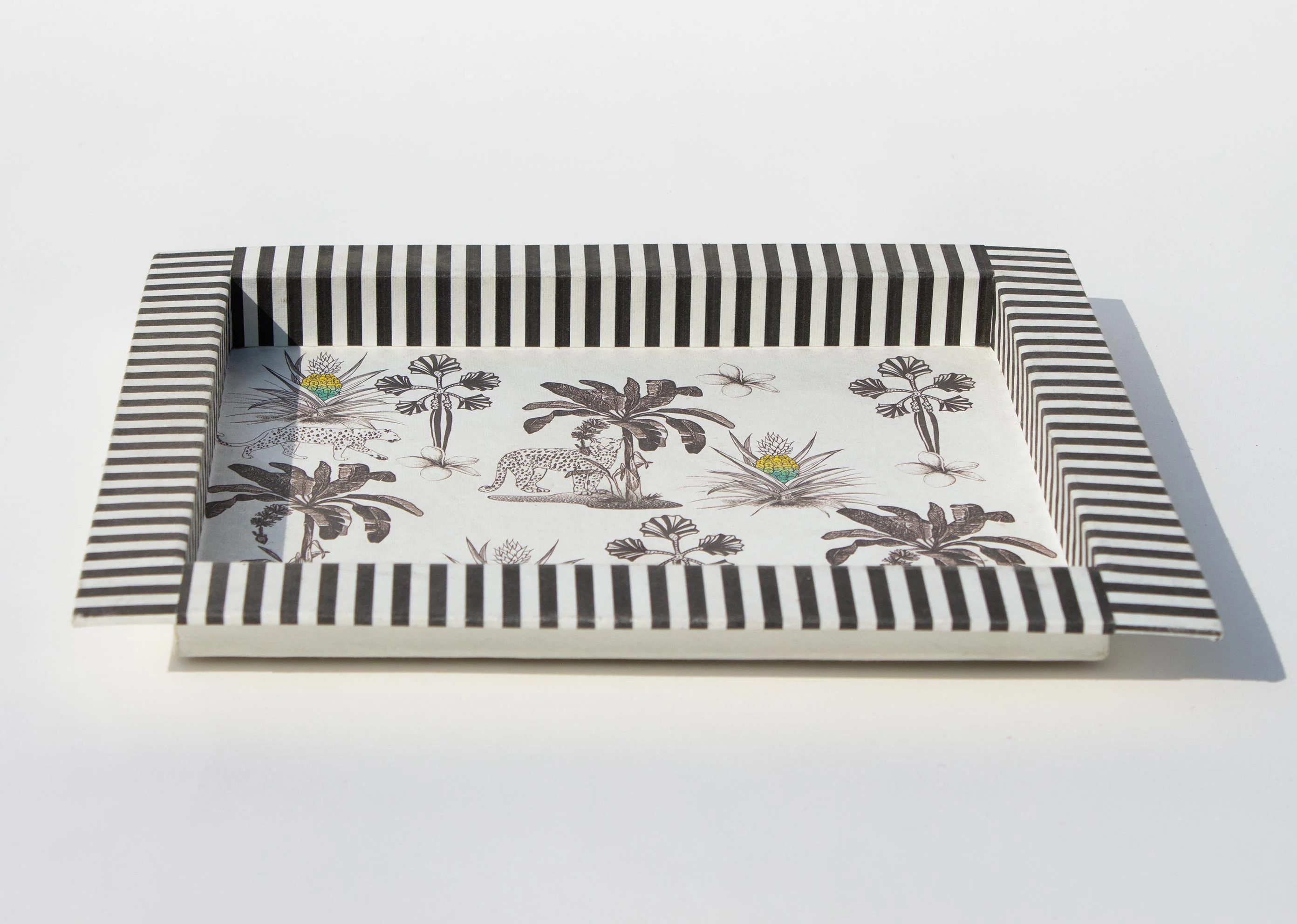 Sher Paper Tray - Image 3