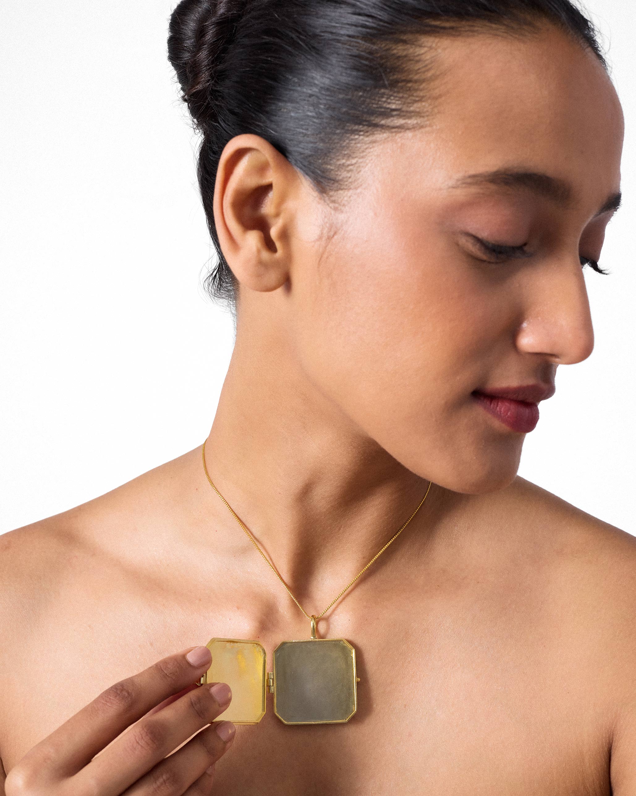 Sher Singh Locket - Gold - Image 4