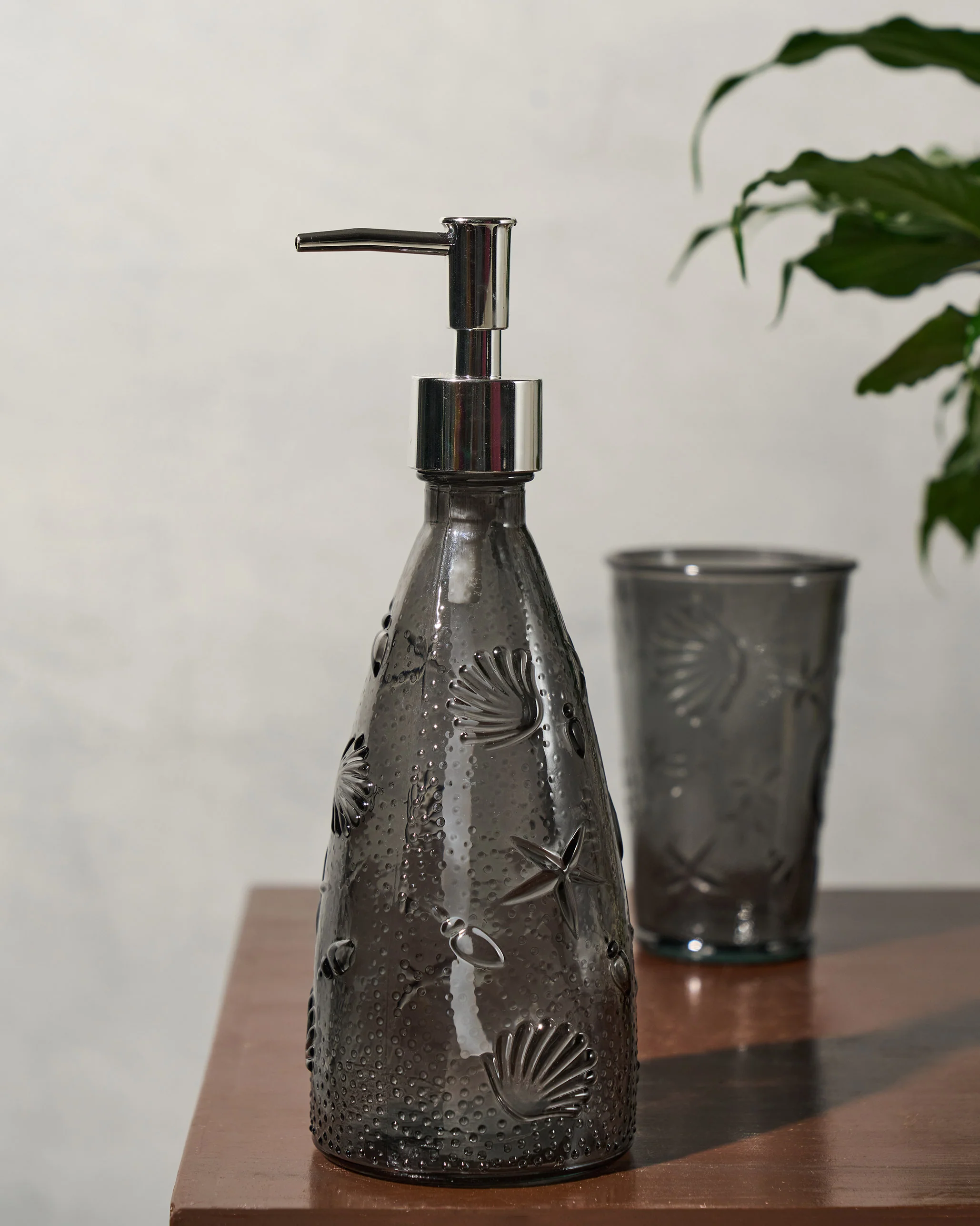 Shore Bathroom Dispenser- Charcoal - Image 4