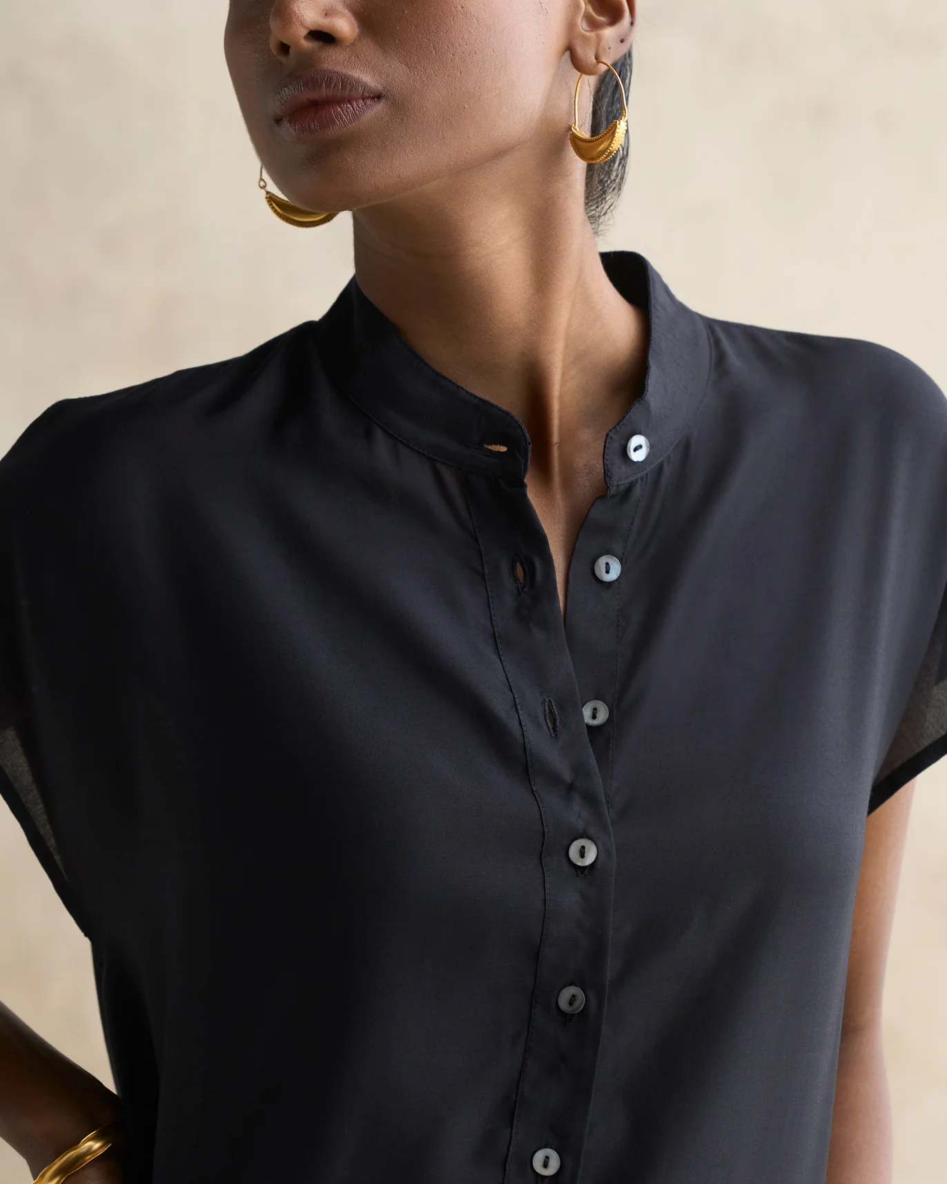 Short Sleeve Kurta - Black - Image 3